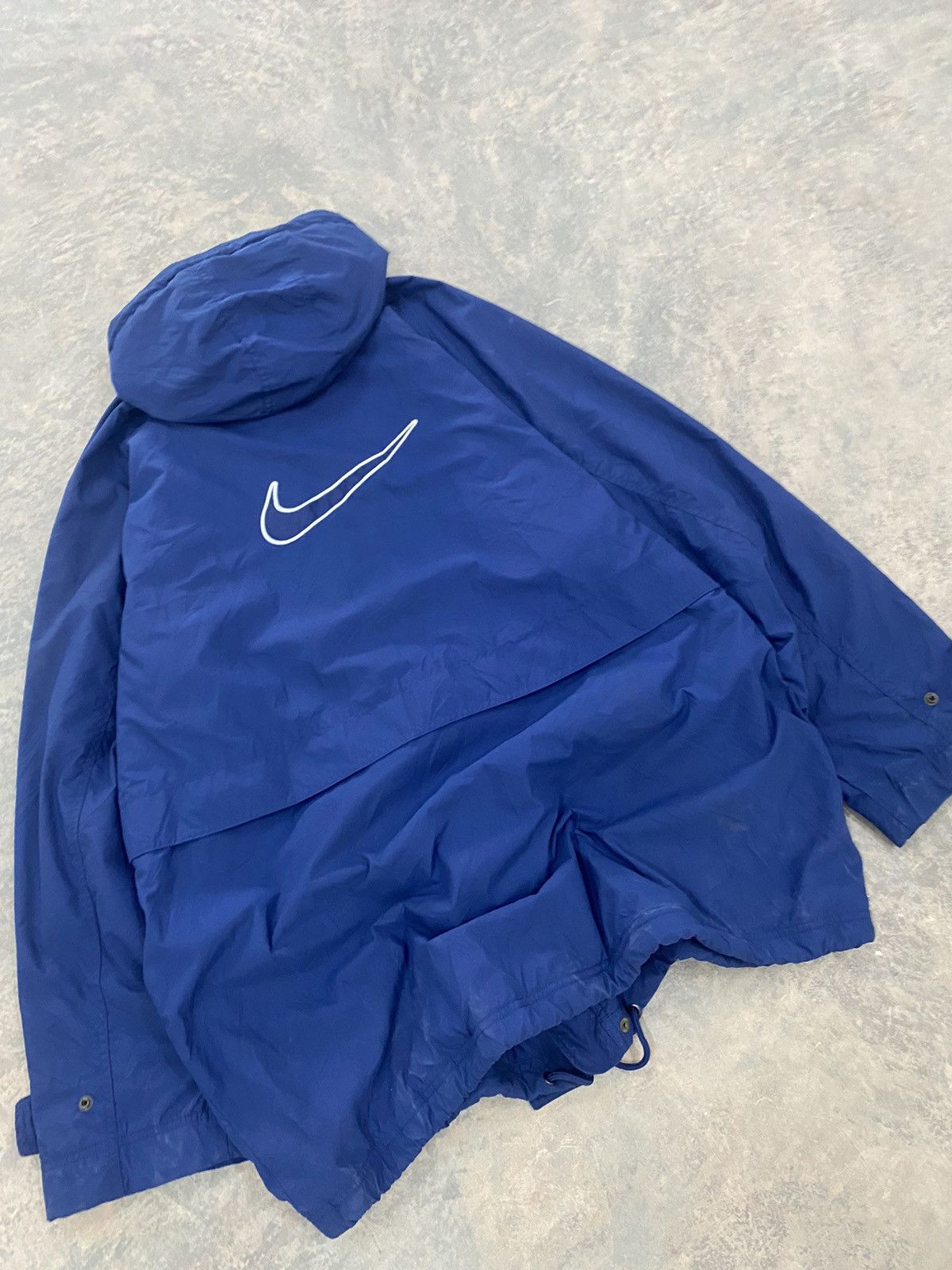 Nike VINTAGE 90s NIKE BIG SWOOSH BACKHIT WINDBREAKER JACKET BLUE Size US XXL / EU 58 / 5 - 16 Thumbnail