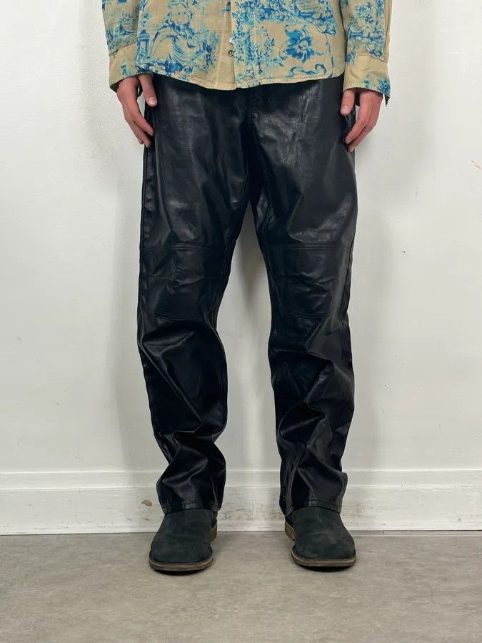 Our Legacy Our Legacy Black Faux Leather Formal Moto Cut Pants Size US 32 / EU 48 - 2 Thumbnail