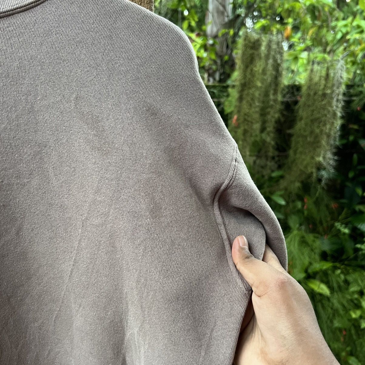 Vintage “VINTAGE SURF” LOCAL MOTION DISTRESS SWEATSHIRT Size US L / EU 52-54 / 3 - 14 Thumbnail