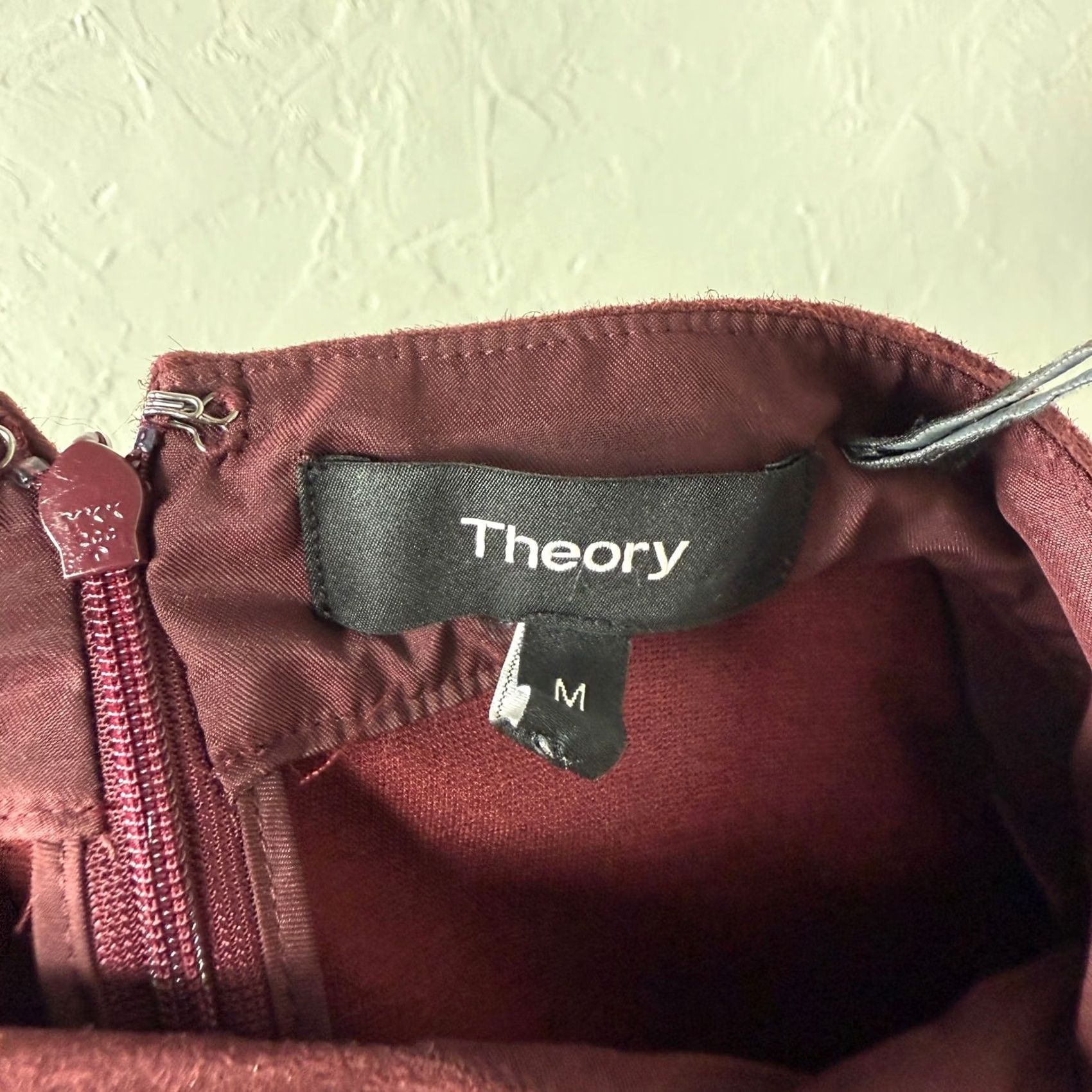 Theory Theory Womens Shirt M Red Suede Mock neck Blouse Career Size M / US 6-8 / IT 42-44 - 5 Thumbnail