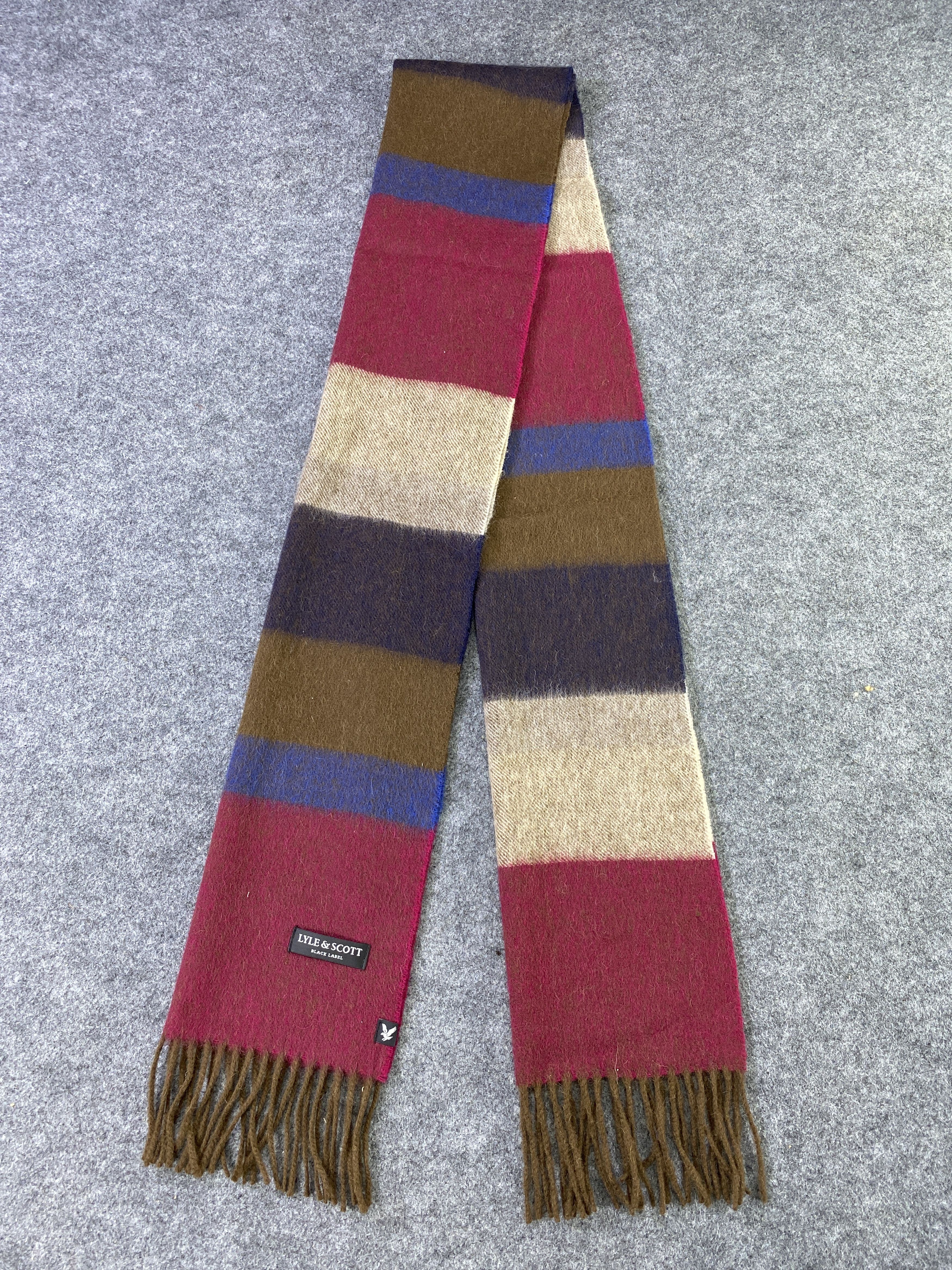 Lyle & Scott Lyle & Scott Black Label Scarf / Muffler / Neckwear -T760 Size ONE SIZE - 4 Thumbnail