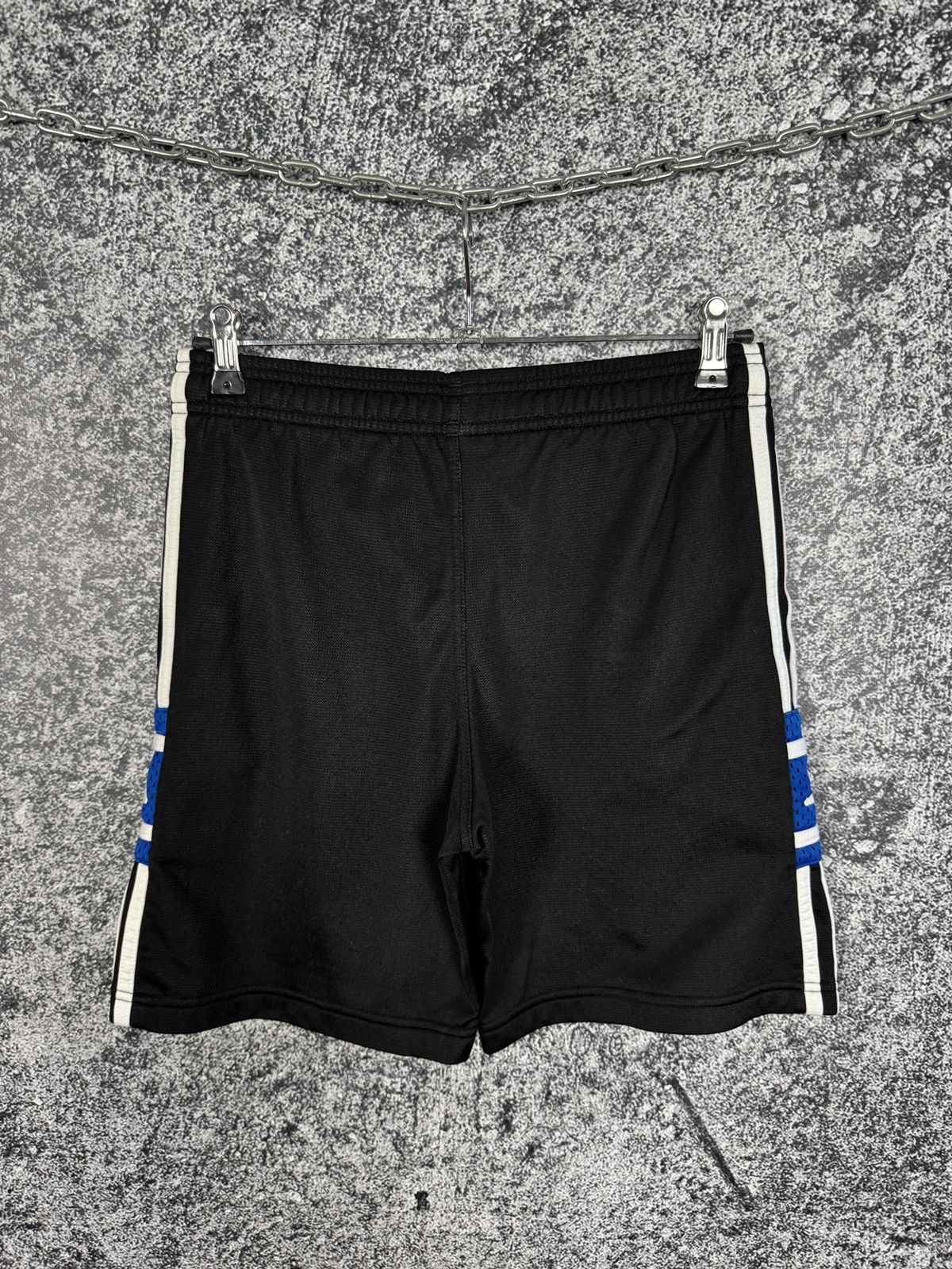 Adidas Adidas Vintage 90s Black Shorts Streetwear Size XS Size US 30 / EU 46 - 10 Thumbnail