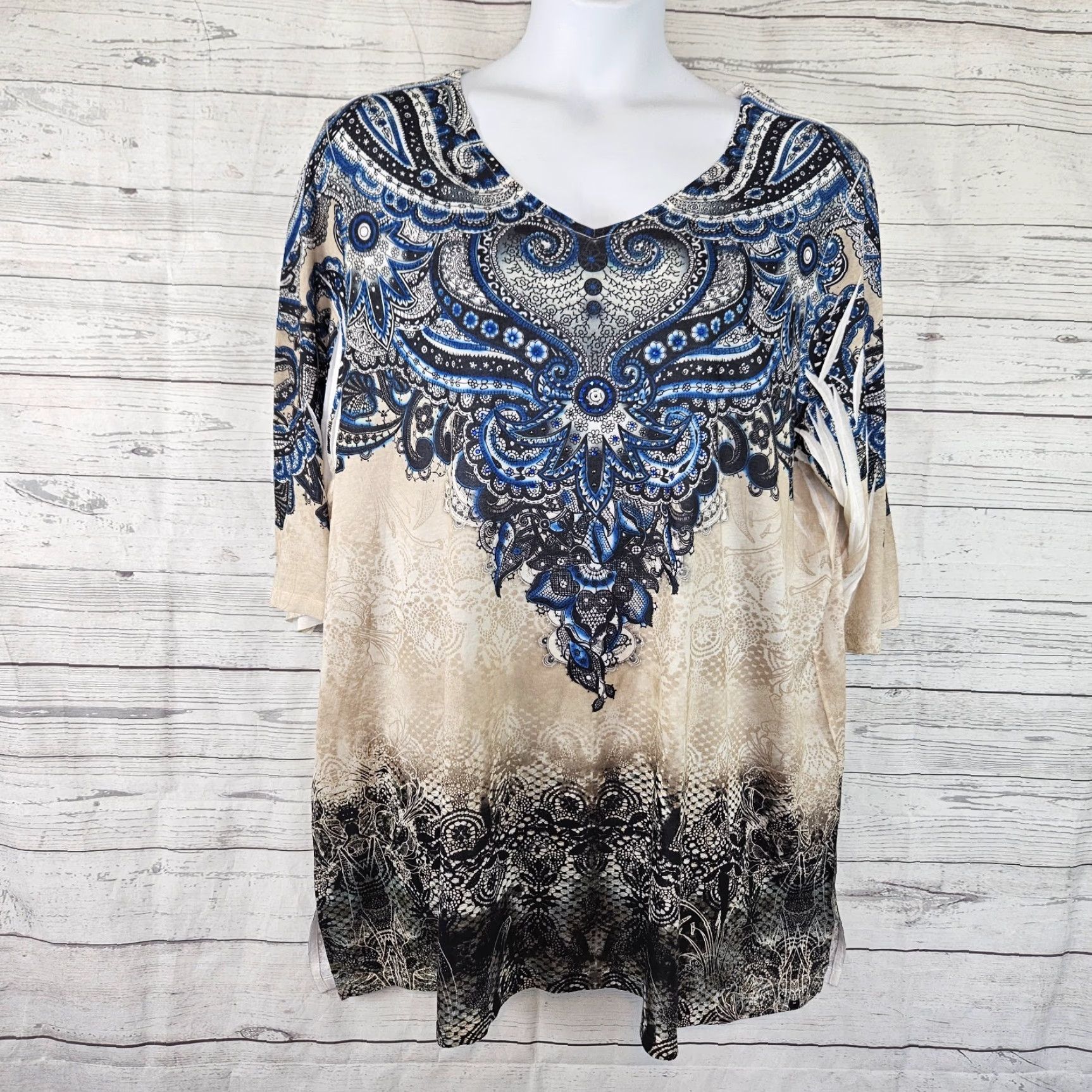 Vintage Catherines Womens Blouse 2X Blue Beige 3/4 Sleeve Pullover Embellished Size XXL / US 16-18 / IT 52-54 - 2 Thumbnail