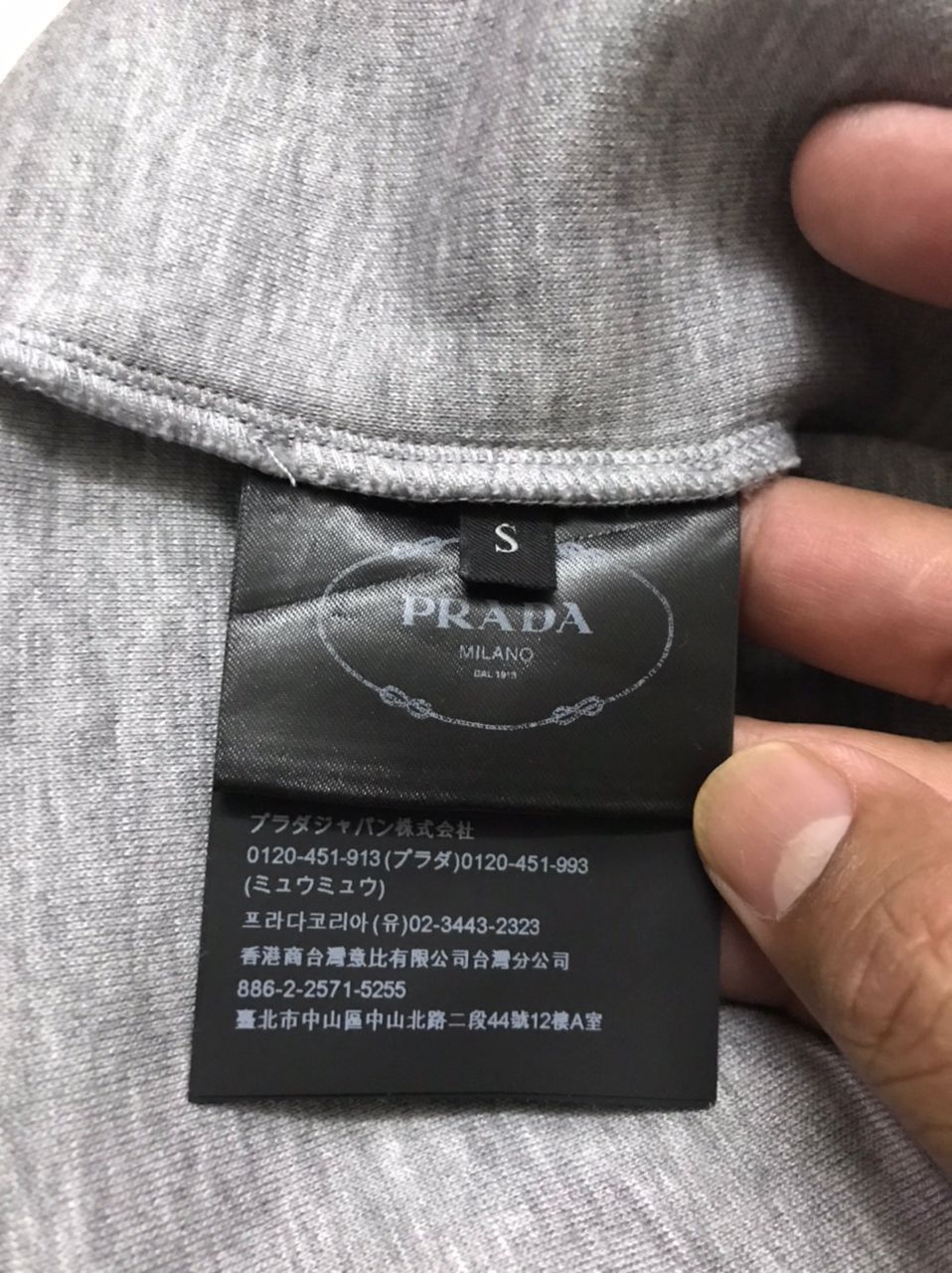 Prada PRADA FLORAL SWEATSHIRT Size S / US 4 / IT 40 - 8 Thumbnail