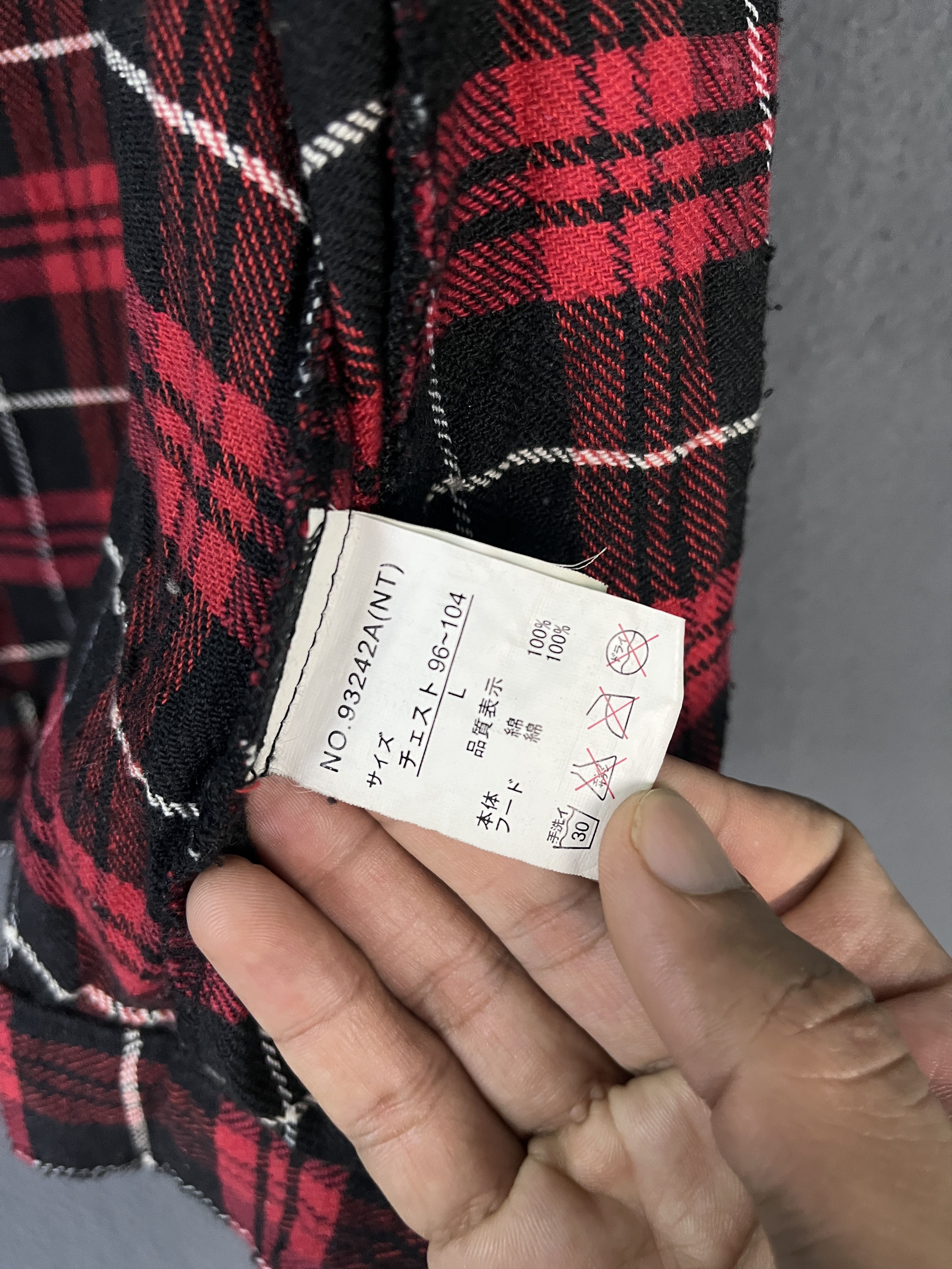 In The Attic In The Attic Homme Tartan Seditionaries Sleeveless Jacket Size US S / EU 44-46 / 1 - 11 Thumbnail