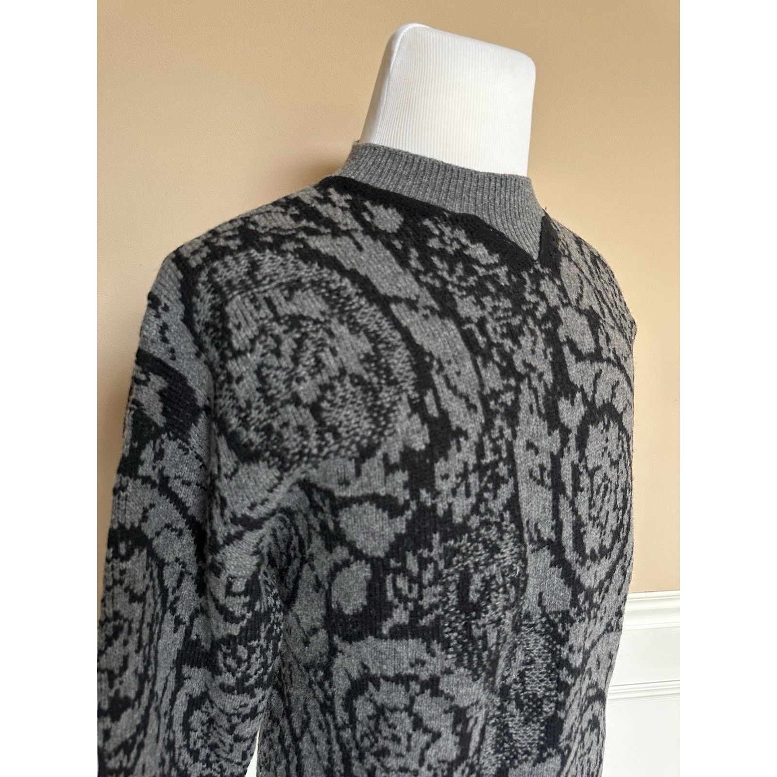Versace Versace Barocco Wool Knit Sweater Black 42 US 1013400 Size US L / EU 52-54 / 3 - 5 Thumbnail