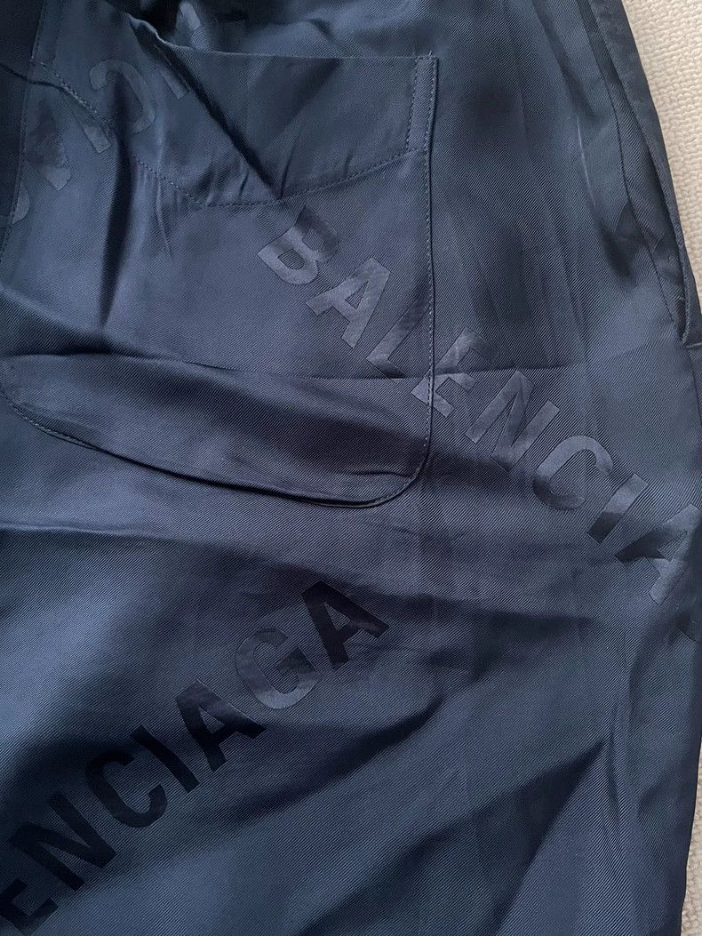 Balenciaga Balenciaga Shorts full of dark lines Size US 32 / EU 48 - 3 Thumbnail