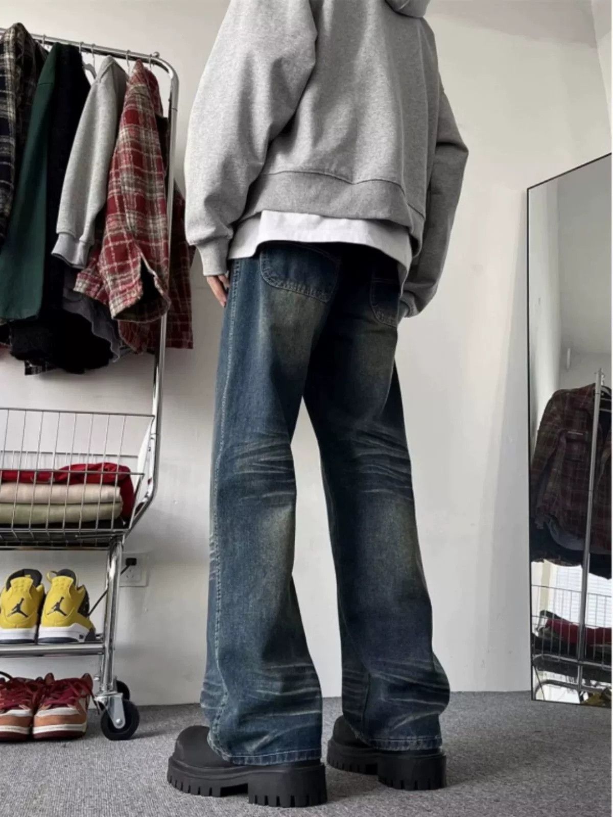 Jean High street men's washed vintage loose flared jeans Size US 32 / EU 48 - 5 Thumbnail