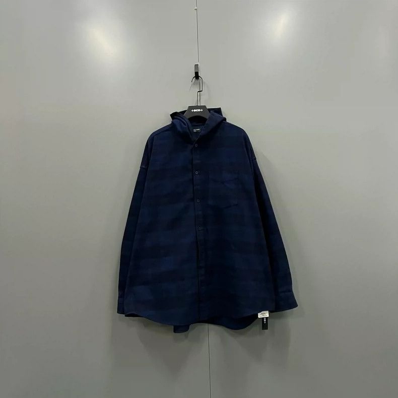 Balenciaga Balenciaga Blue Plaid Detail Long Sleeve Shirt Size US L / EU 52-54 / 3 - 1 Thumbnail