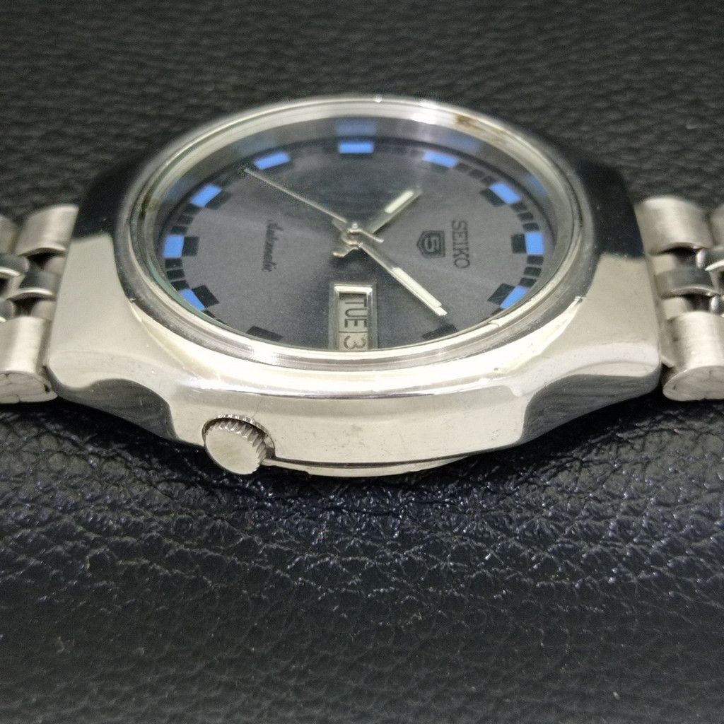 Seiko Genuine Vintage Seiko 5 Automatic Japan Mens Watch A500077 Size 38 - 5 Thumbnail