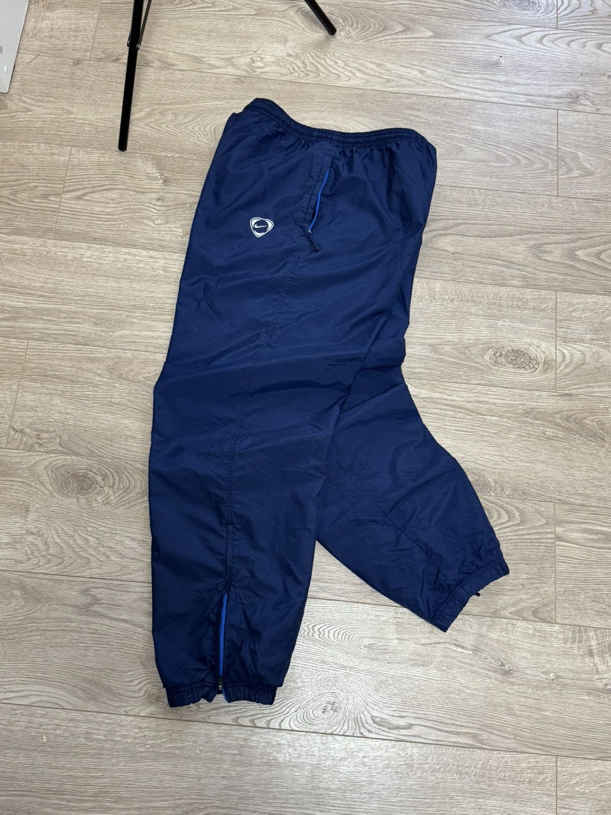 Nike Vintage Nike Nylon Y2K baggy pants navy men’s XL size Size US 34 / EU 50 - 3 Thumbnail