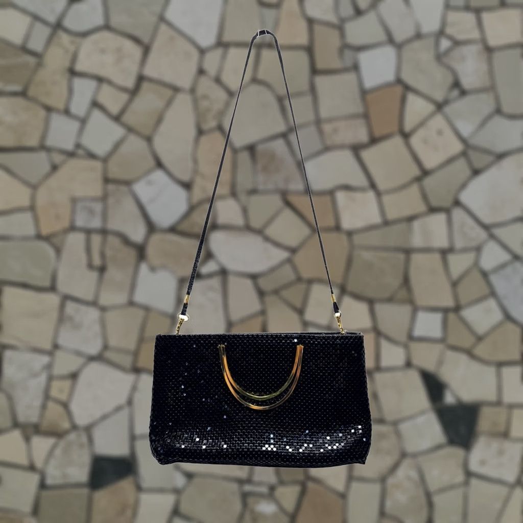 Vintage VINTAGE Black Sequined Evening Bag Crossbody Detachable Strap Gold Accent #9665 Womens Size ONE SIZE - 1 Thumbnail