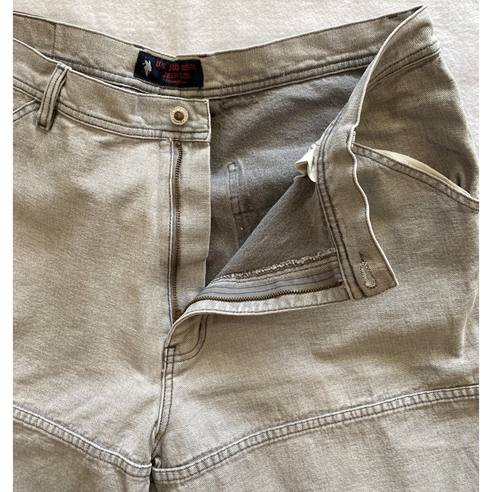 Vintage VINTAGE US Polo Assn. Denim Jeans Baggy Shorts Men’s Size 40 Gray 90s Baggy Hip Hop 90s Mens Short Pants Size US L / EU 52-54 / 3 - 4 Thumbnail