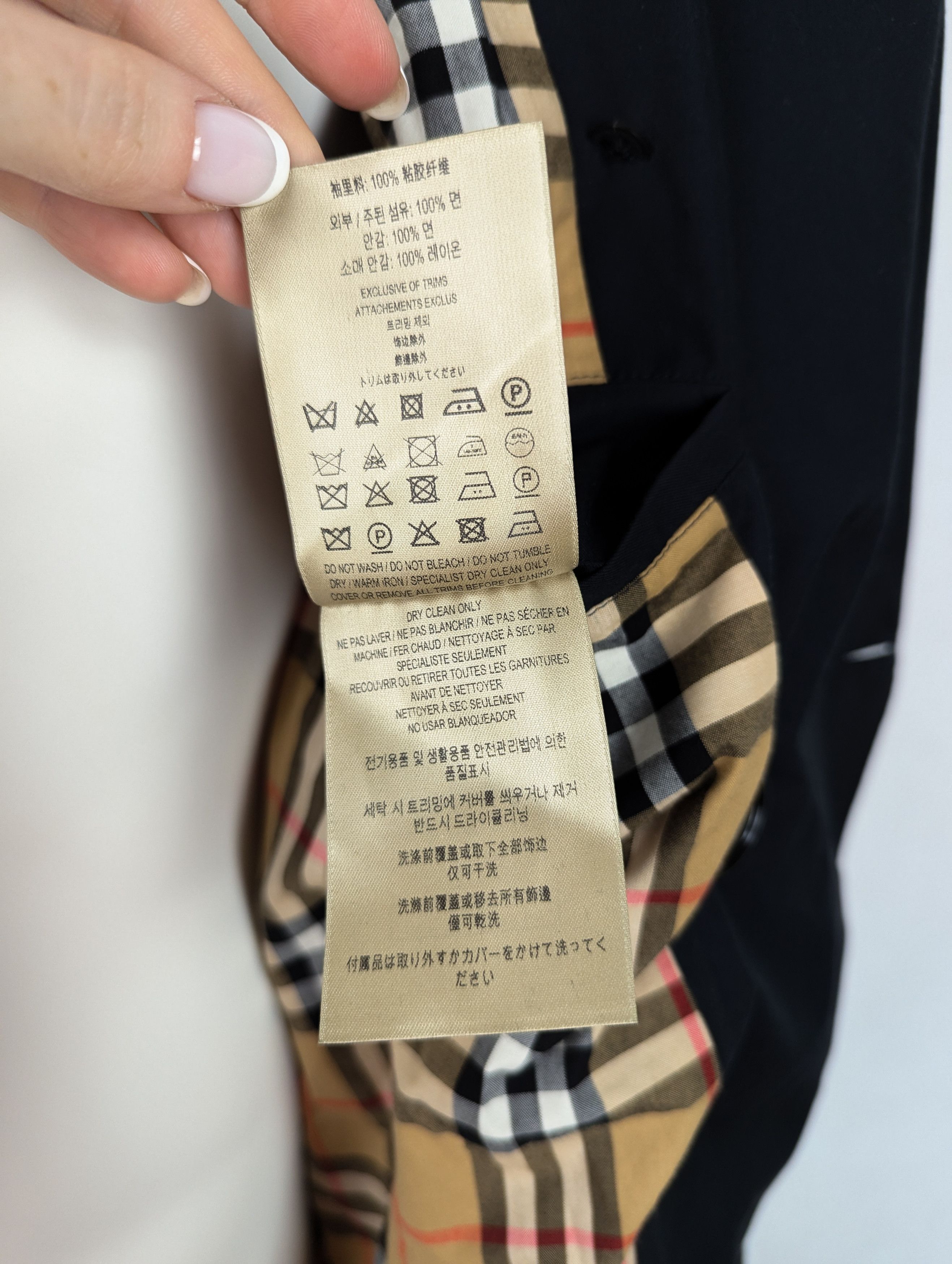 Burberry Burberry black nova check trench coat 54 L Size US L / EU 52-54 / 3 - 14 Thumbnail