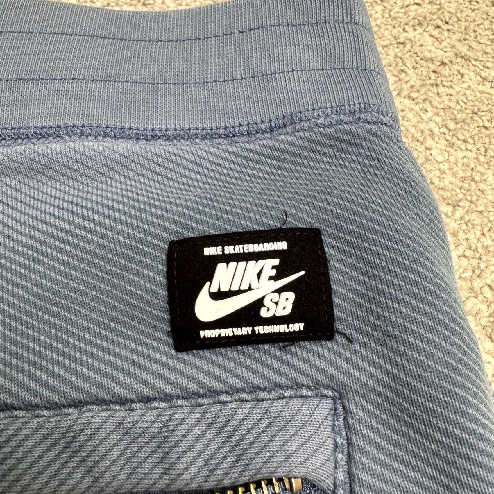 Nike Nike SB Tech Fleece Sweat Shorts Mens Medium Blue Textured Proprietary Skate Size US 31 - 4 Thumbnail