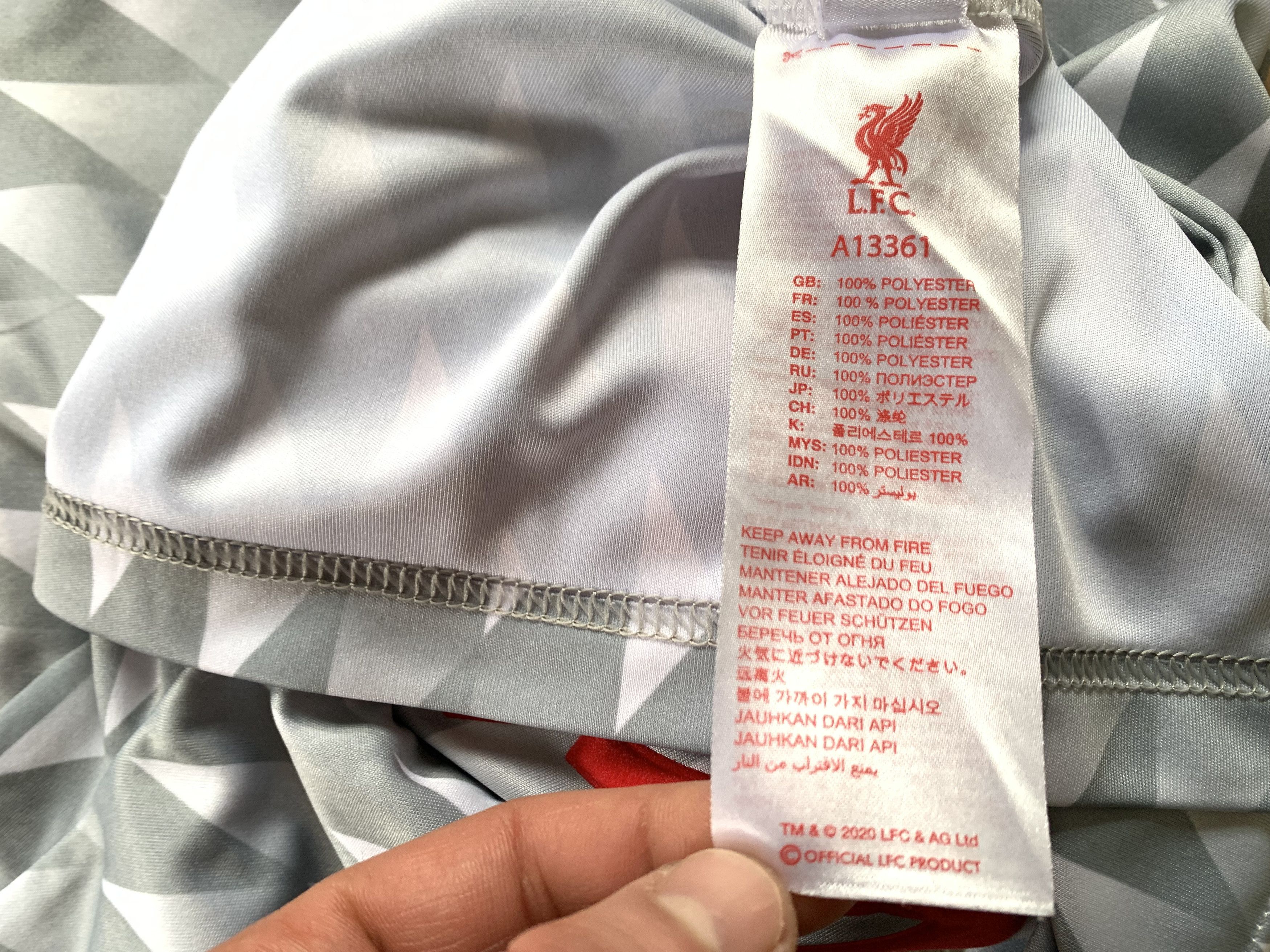 Vintage Liverpool FC Training Gray Printed T-shirt Size US XS / EU 42 / 0 - 8 Thumbnail