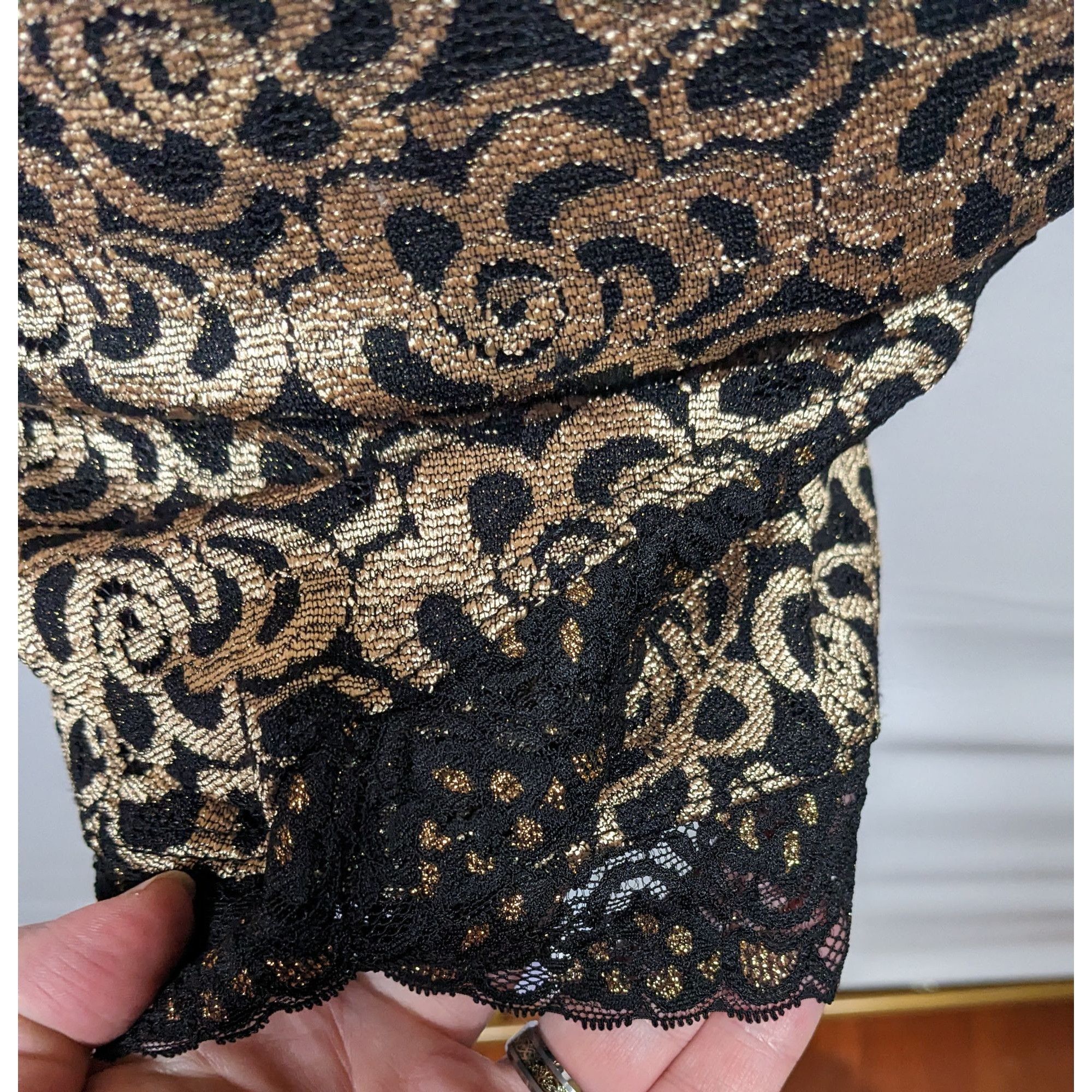 Other Privy Privately Privileged Black And Gold Floral Open Back B Size M / US 6-8 / IT 42-44 - 6 Thumbnail