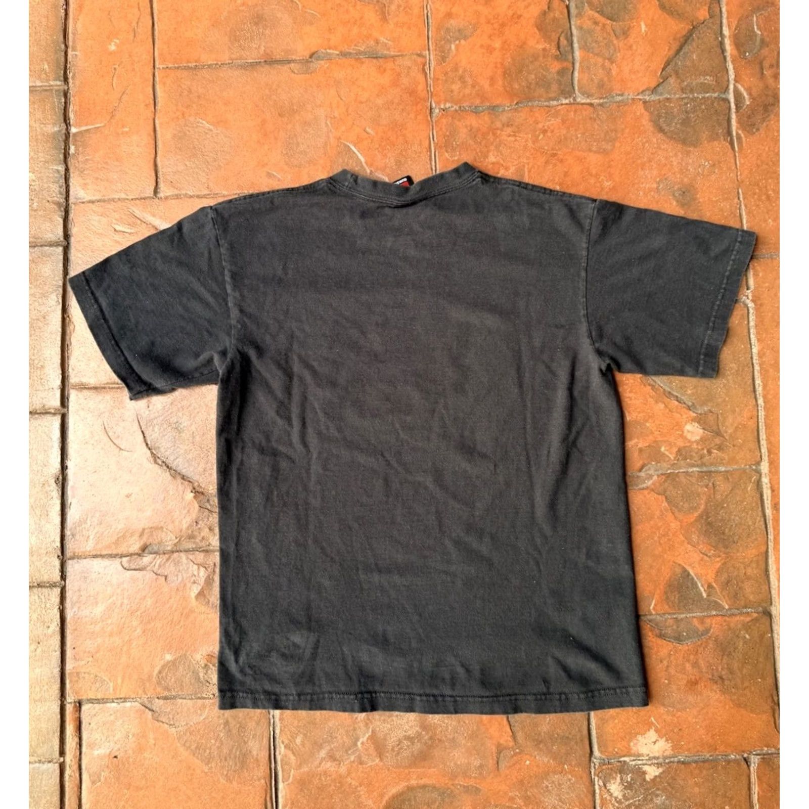 Quiksilver VINTAGE Quiksilver Hawaii Graphic T-Shirt S Men Black Cotton Knit Short Sleeve Crew Neck Surfer Skater Grunge 90s Mens Size US S / EU 44-46 / 1 - 3 Thumbnail