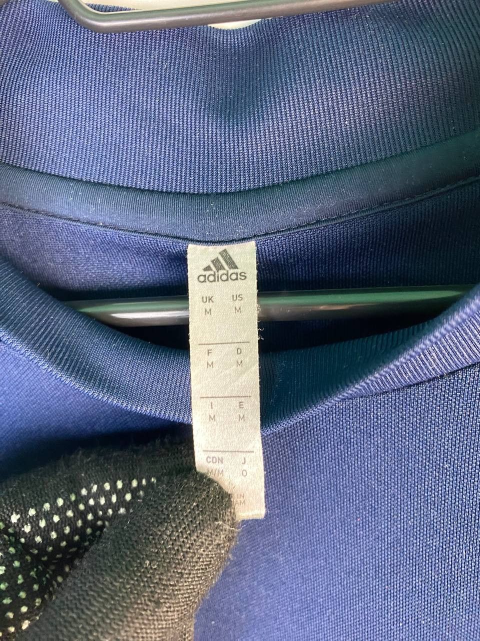 Adidas ARSENAL 2019/2020 FOOTBALL TRAINING TOP JERSEY ADIDAS Size US M / EU 48-50 / 2 - 3 Thumbnail