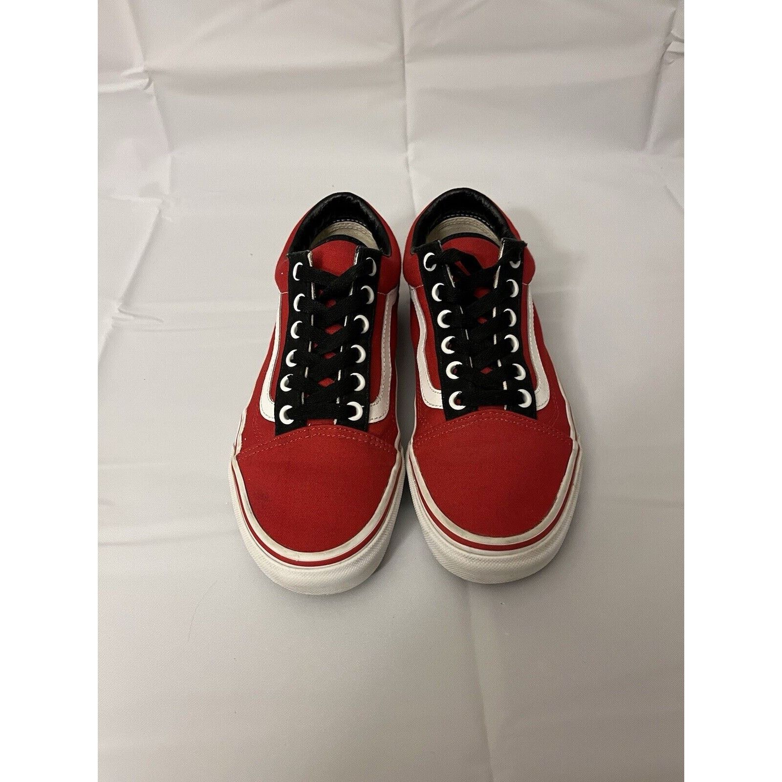 Vans Custom Red Vans With Roses men’s size 6 women’s size 7.5 Size US 6 / EU 39 - 9 Thumbnail