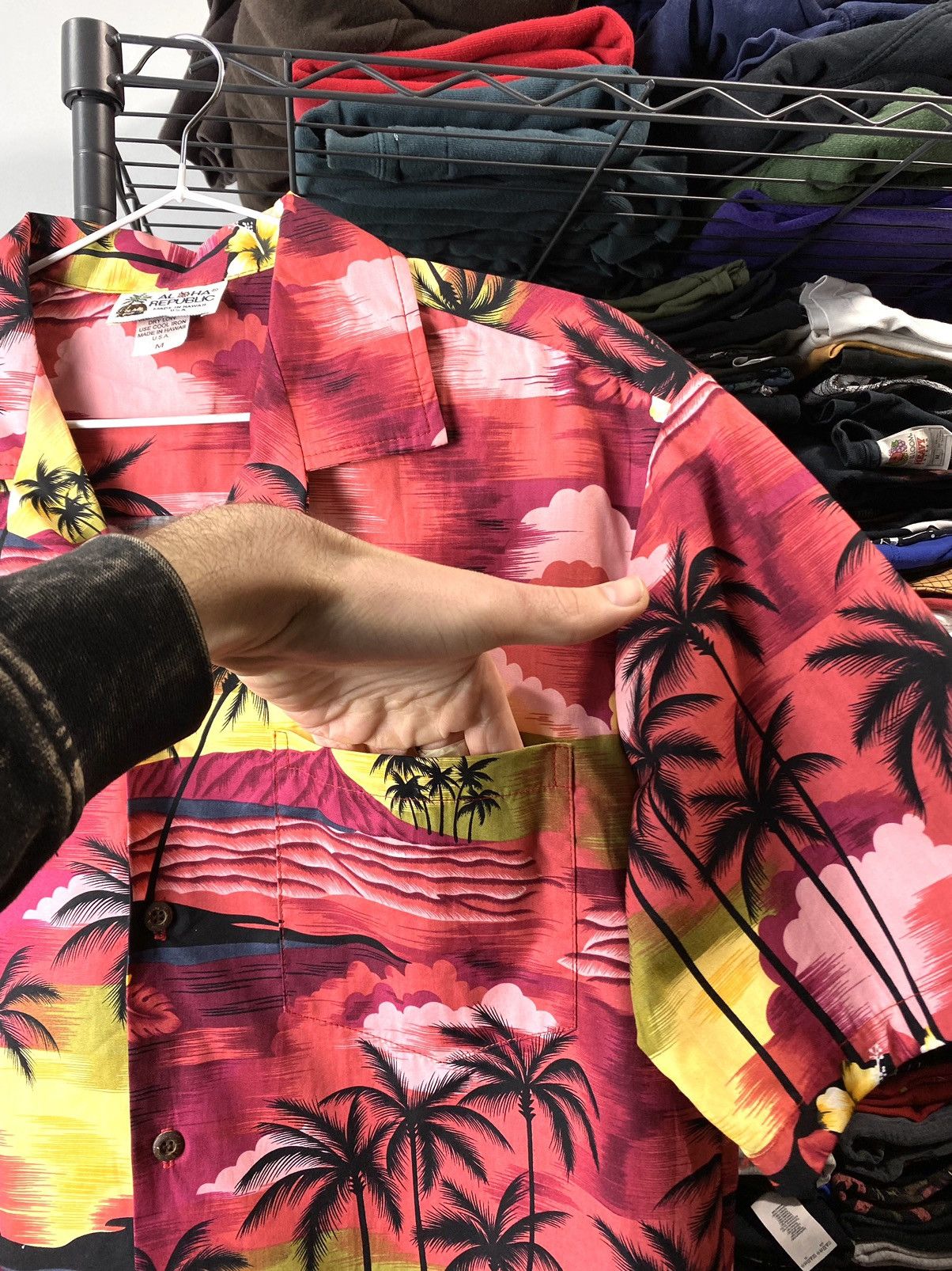 Vintage Rare! Vintage Aloha Republic Made In Hawaii USA Shirt Size US M / EU 48-50 / 2 - 4 Thumbnail