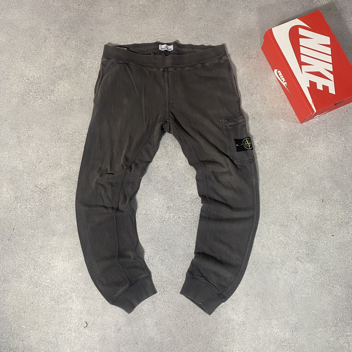 Stone Island Stone Island Sweatpants Size US 32 / EU 48 - 1 Thumbnail