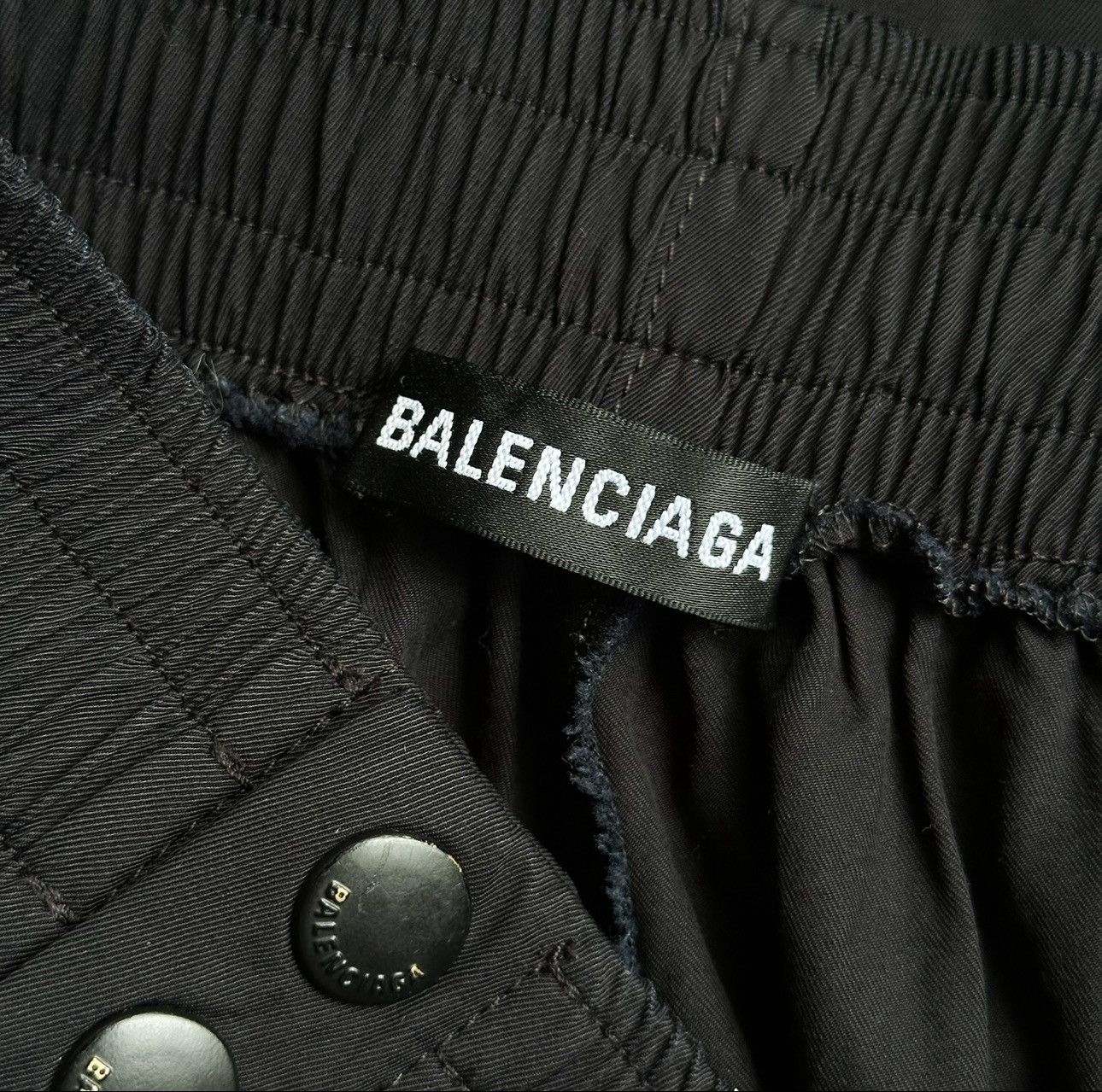 Balenciaga Balenciaga Baggy Nylon Snap Pants Size US 32 / EU 48 - 6 Thumbnail