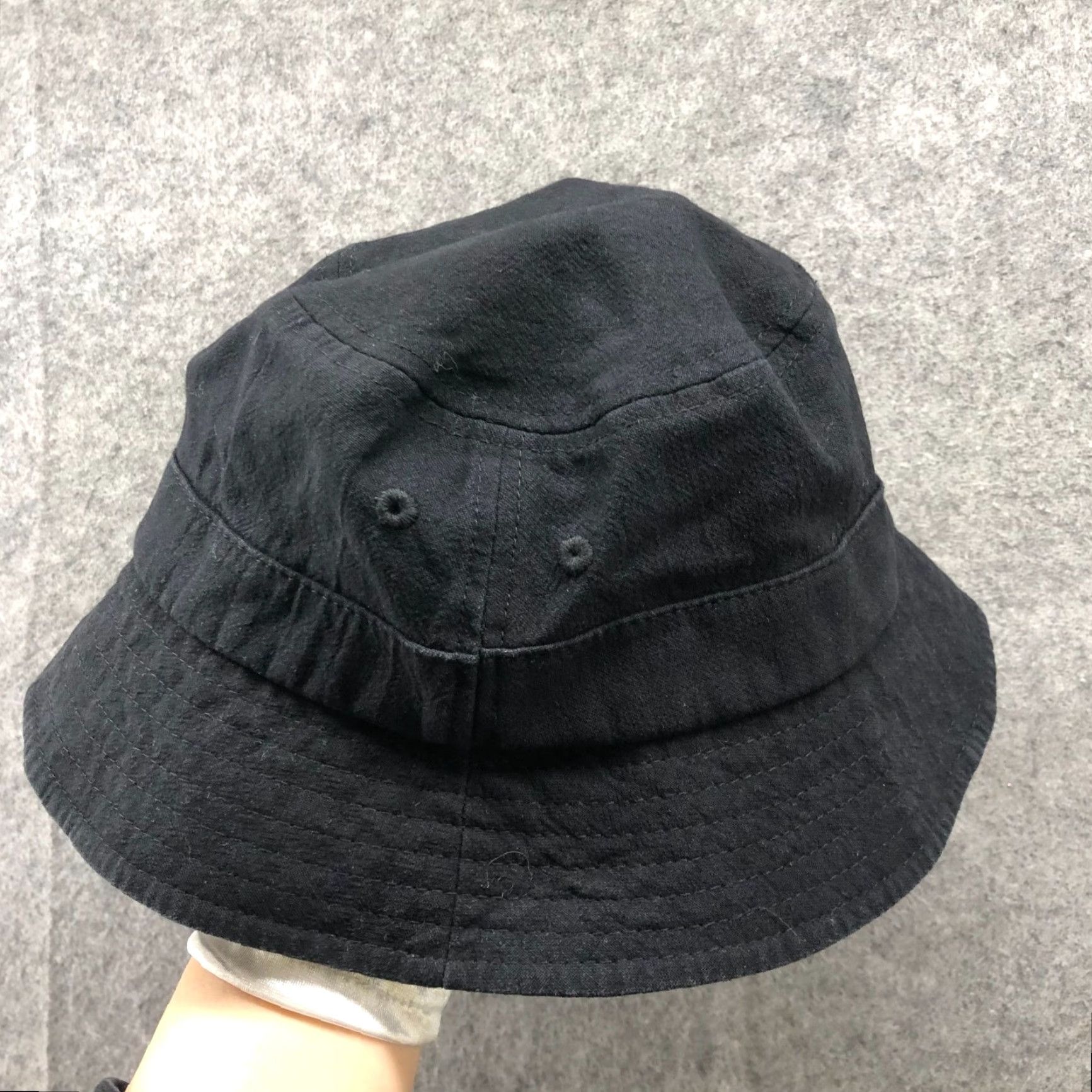 Urban Outfitters Urban Outfitters Standard Cloth Bucket Hat Mens One Size Black Cotton 21.5'' Size ONE SIZE - 4 Thumbnail