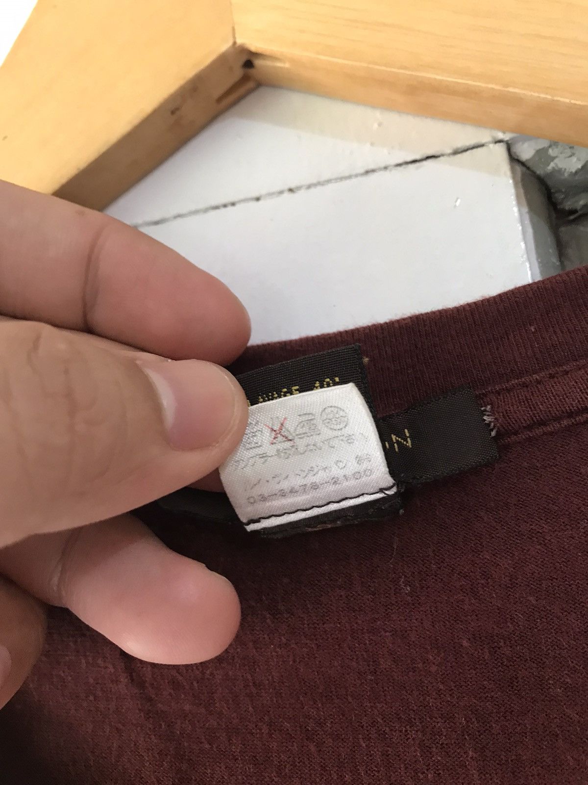 Louis Vuitton × Vintage Louis Vuitton Maroon Longsleeve Size US S / EU 44-46 / 1 - 7 Thumbnail