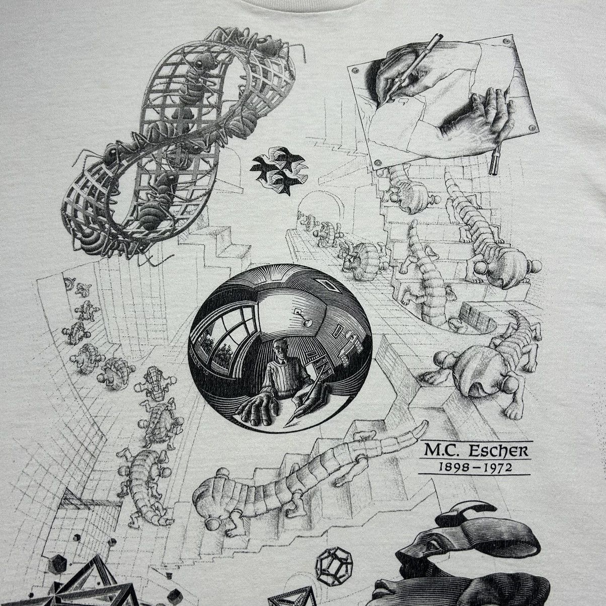 Vintage Vintage 90s M.C. Escher Graphic T-Shirt Art Tee 1991 Size XL Size US XL / EU 56 / 4 - 3 Thumbnail