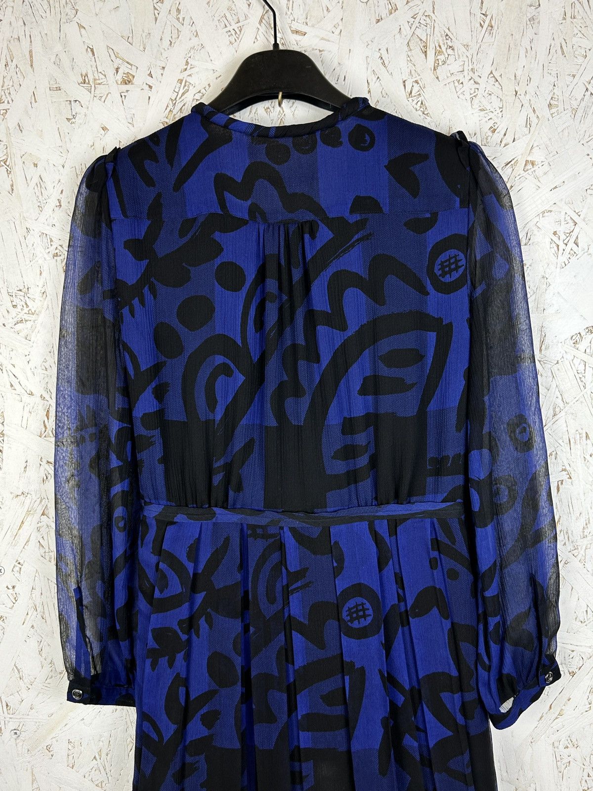 Burberry Burberry Allover Ornament Beautiful Silk Dress US 4 IT 38 Size XS / US 0-2 / IT 36-38 - 8 Thumbnail