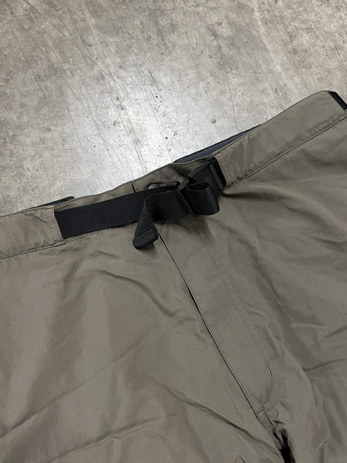 Vintage Vintage baggy fit cargo utility earth tone pants gorpcore Size US 36 / EU 52 - 6 Thumbnail