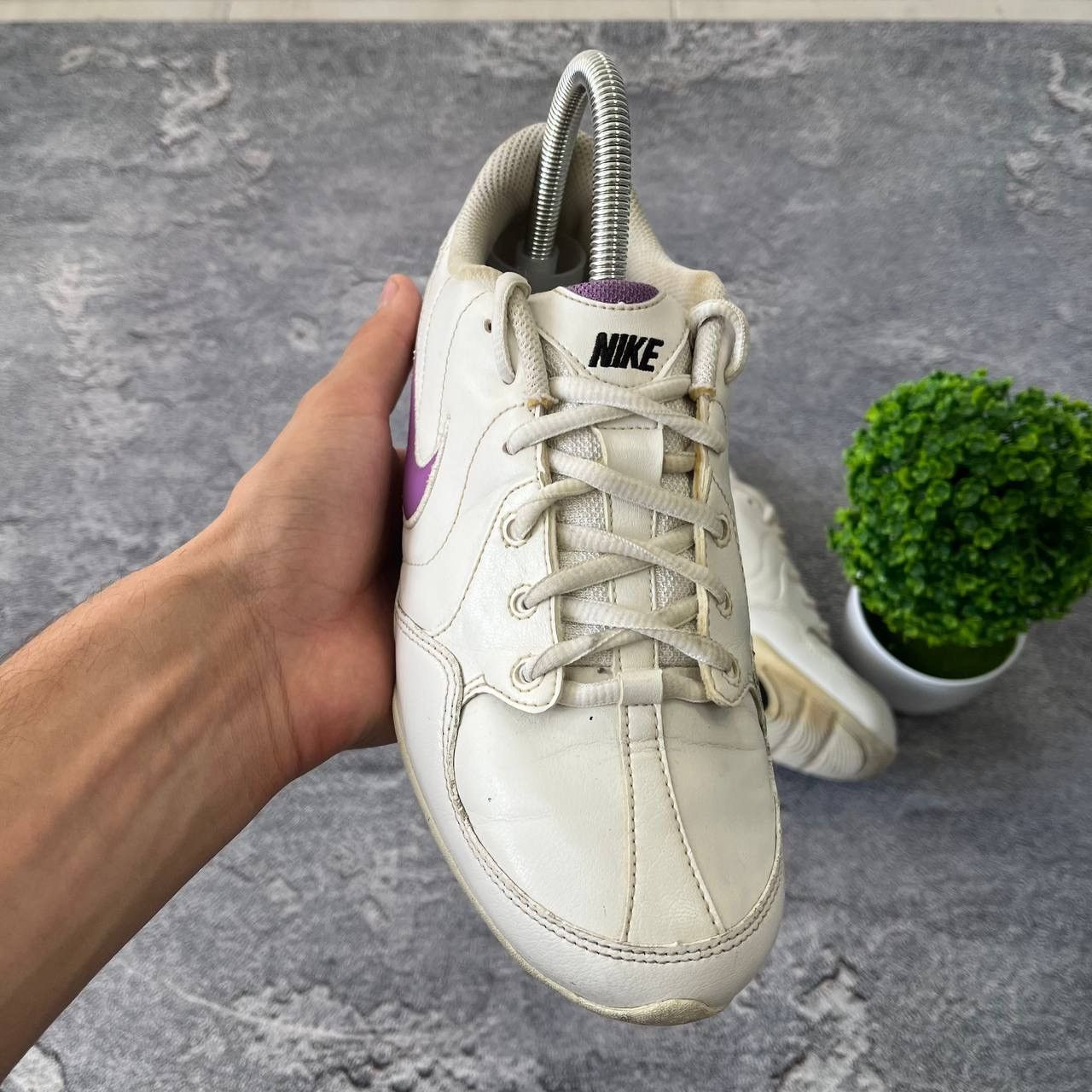 Nike Vintage 00s Y2k Nike Sneakers hype rare shoes.Size US 7.5 Size US 7.5 / EU 40-41 - 10 Thumbnail