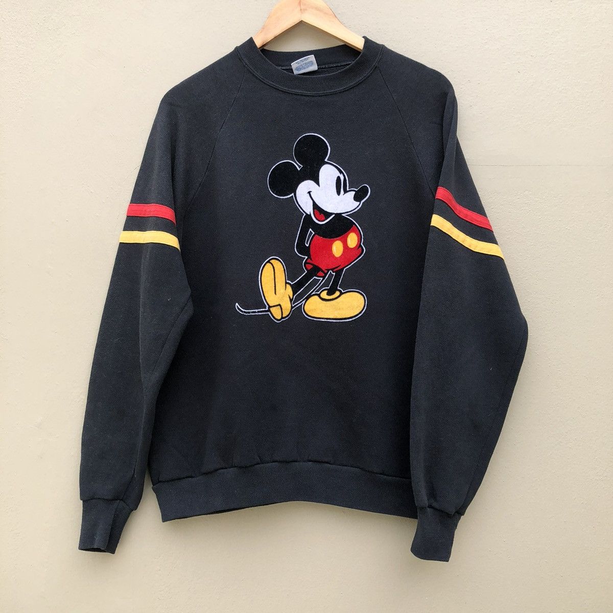Disney × Vintage Vintage mickey mouse 80s sweater Size US L / EU 52-54 / 3 - 1 Thumbnail