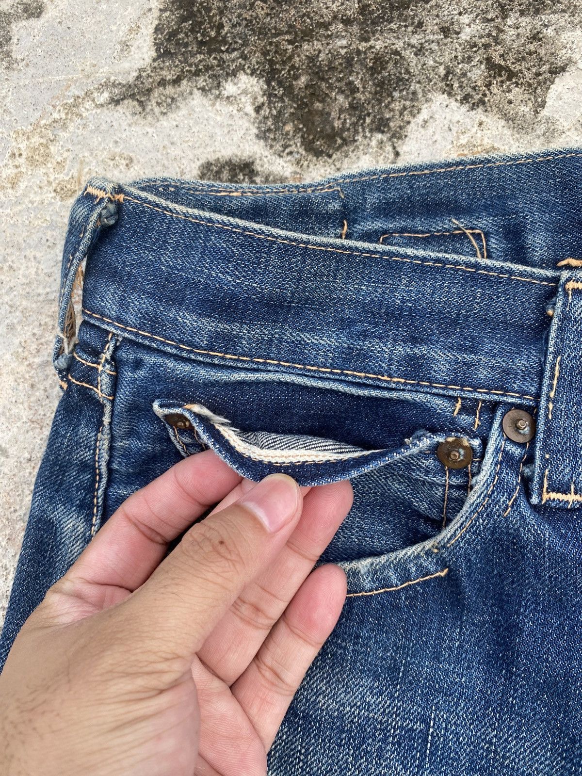 Levi's Vintage Clothing Levis 501XX Selvedge Denim Rare Size US 32 / EU 48 - 7 Thumbnail