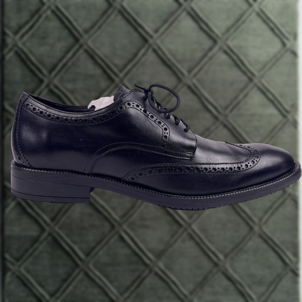 Cole Haan Cole Haan Men's Size 11 Modern Essentials Wingtip Oxford Black C34262 Near Mint Size US 10 / EU 43 - 1 Thumbnail