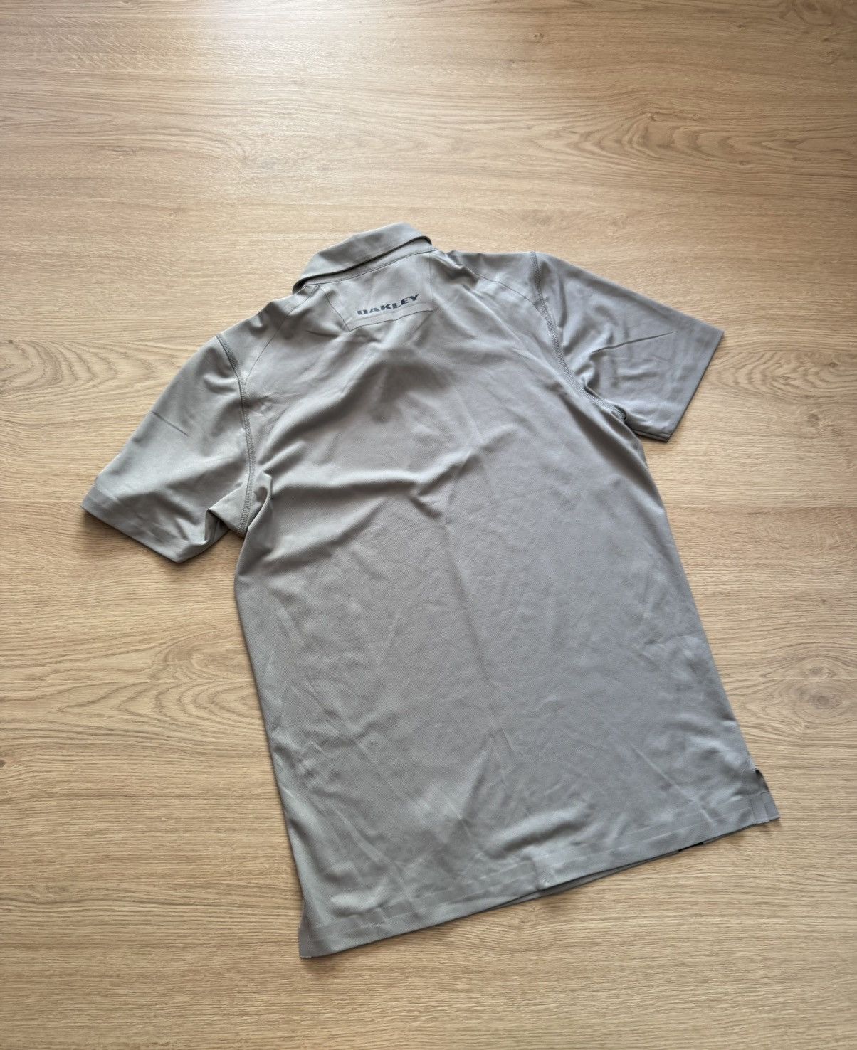 Vintage Vintage Oakley y2k Japanese Polo Shirt Size US S / EU 44-46 / 1 - 3 Thumbnail