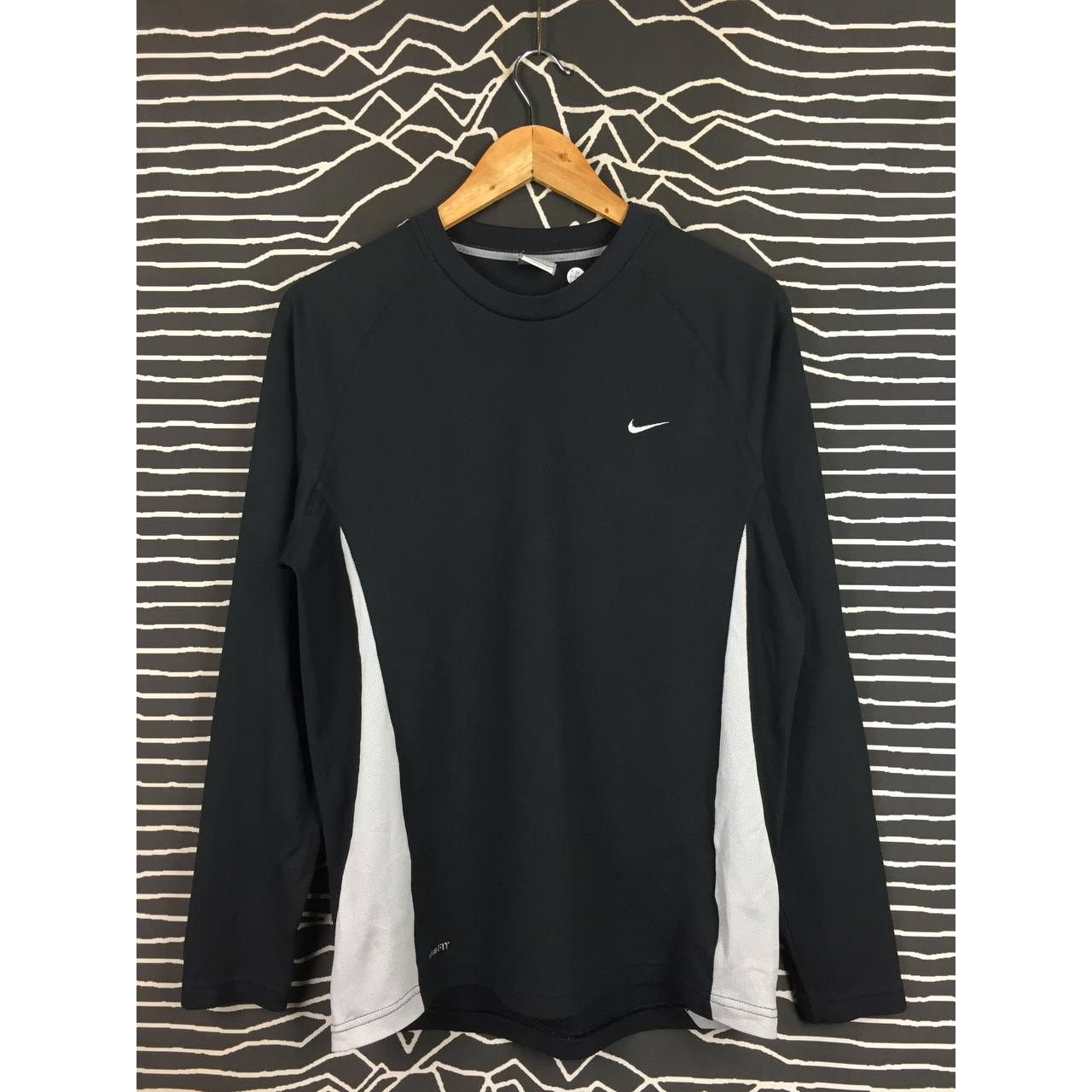 Nike × Vintage Nike FIT DRY Swoosh Embroidered Logo Sportswear Jersey Size US M / EU 48-50 / 2 - 1 Thumbnail