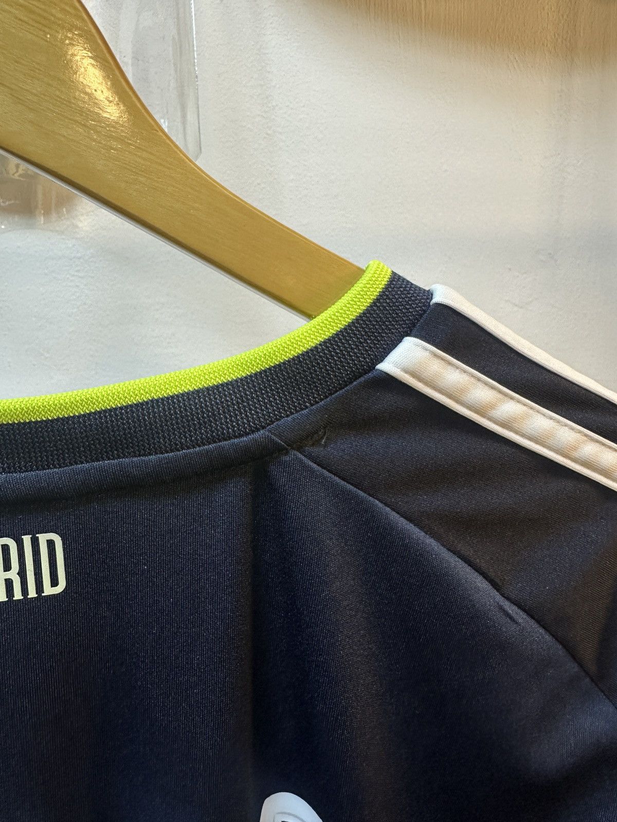 Adidas 2010-2011 Real Madrid Away Kit CR7 Size US XL / EU 56 / 4 - 20 Thumbnail