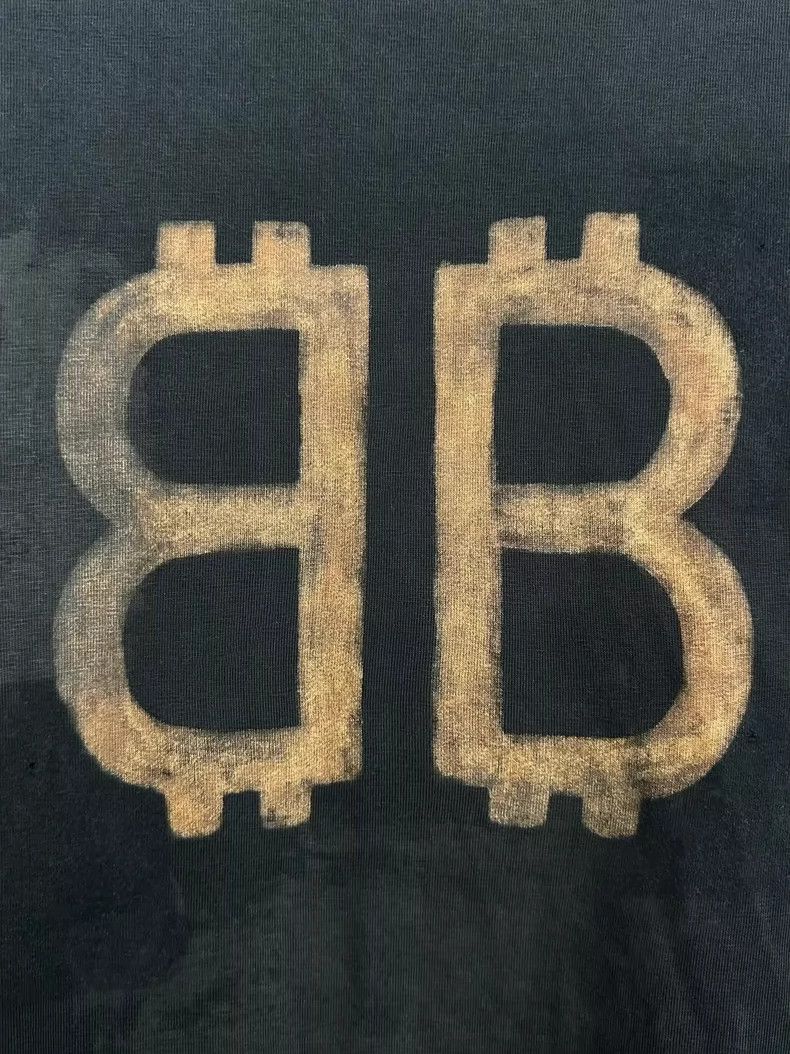 Balenciaga Balenciaga Solid color letter bitcoin printed round neck s Size US L / EU 52-54 / 3 - 8 Thumbnail