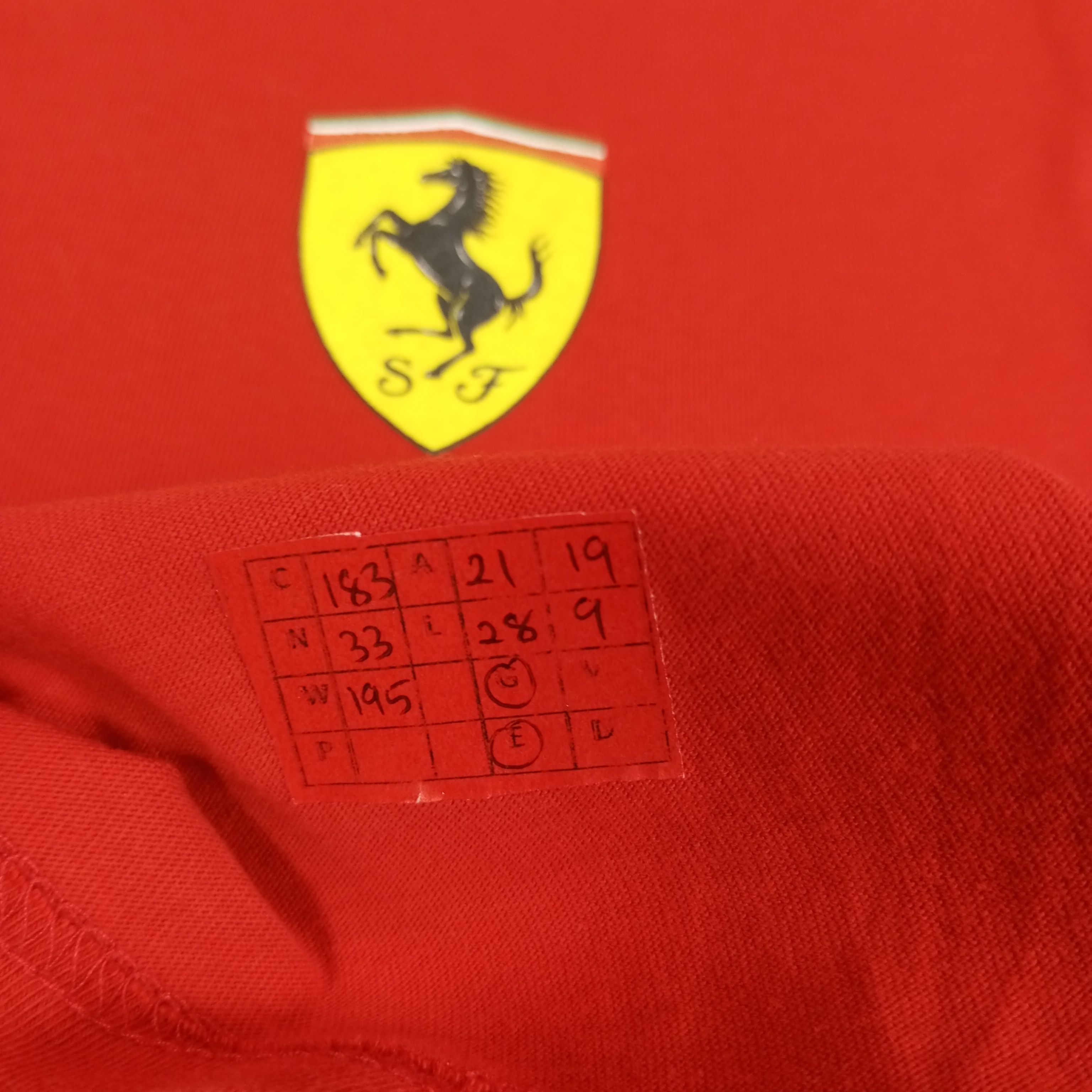 Ferrari × Vintage Ferrari Formula One F1 Racing Design Tshirt Size US L / EU 52-54 / 3 - 9 Thumbnail
