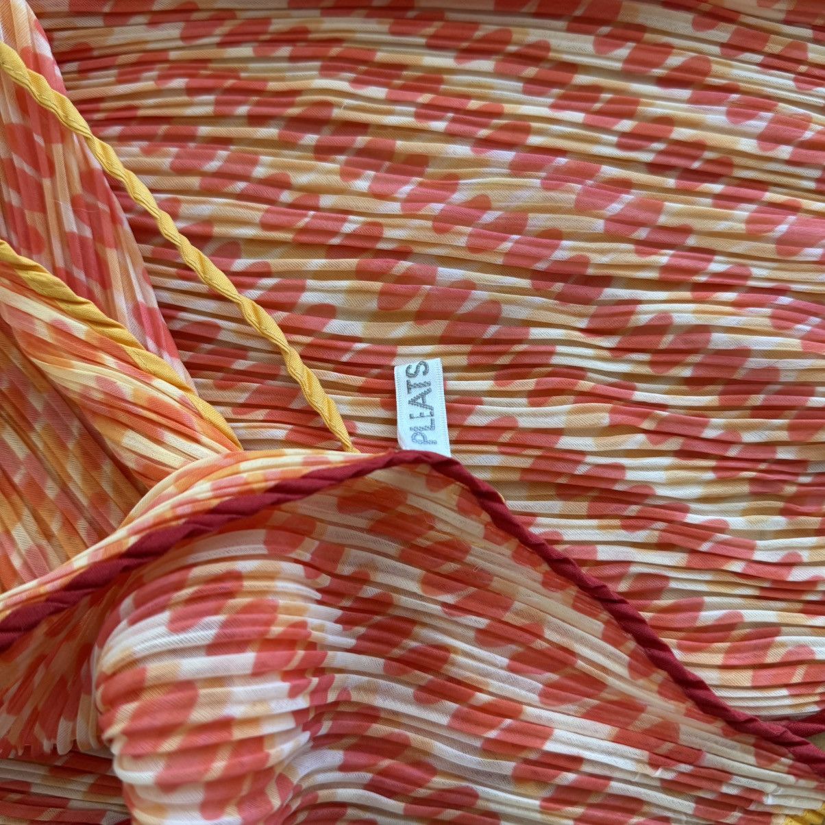 Issey Miyake × Pleats Please Issey Miyake Pleats Please Bandana Scarf Size ONE SIZE - 5 Thumbnail