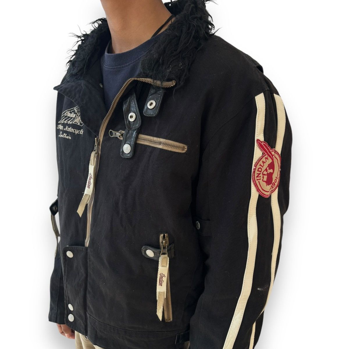Indian Motorcycle Vintage Indian motocycle leather jacket fur faux Size US L / EU 52-54 / 3 - 3 Thumbnail