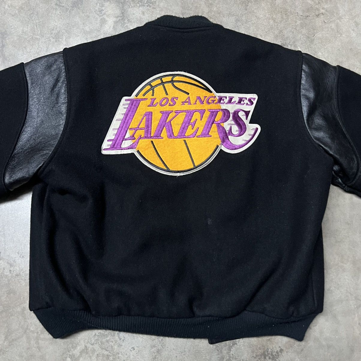 NBA × Vintage Vtg 80’s NBA Los Angeles Lakers 🇺🇸 Chalk Line Varsity Jacket Size US M / EU 48-50 / 2 - 6 Thumbnail