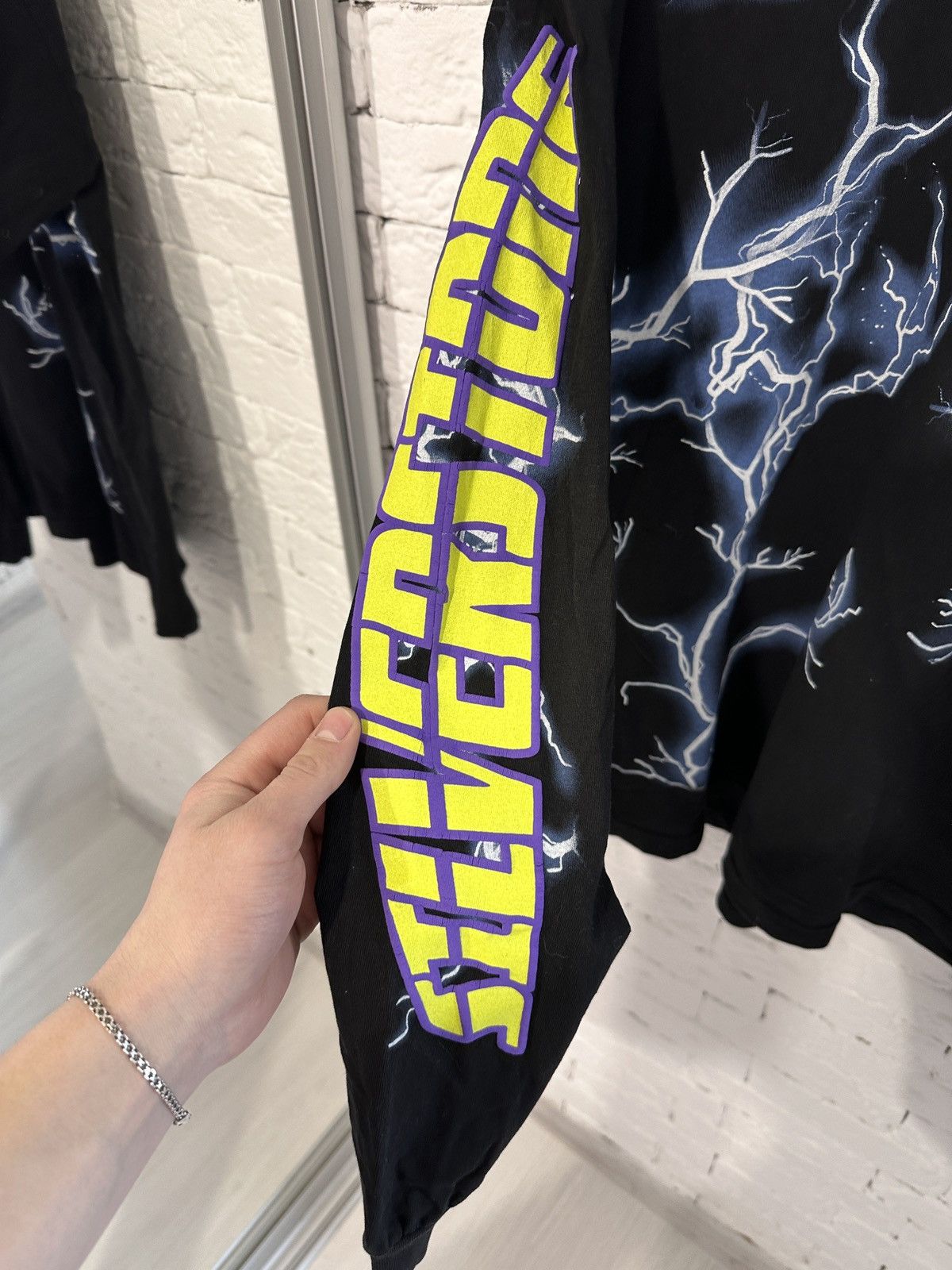 +44 Plus44 Lewis Hamilton Long Sleeve Limited Edition – Size XL Size US XL / EU 56 / 4 - 6 Thumbnail