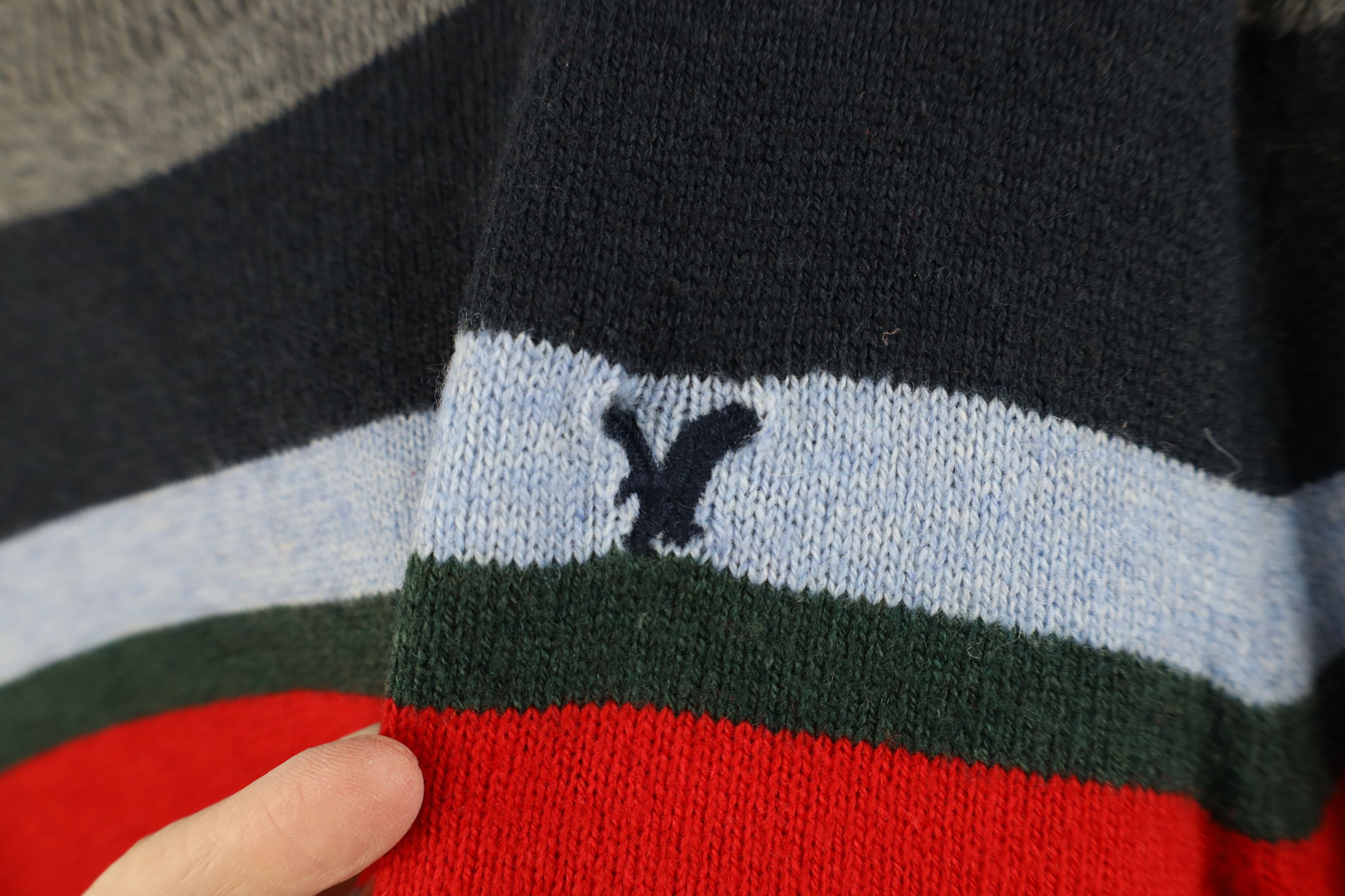 American Eagle Outfitters Vintage Y2K American Eagle Outfitters Wool Knit Sweater Size US L / EU 52-54 / 3 - 4 Thumbnail