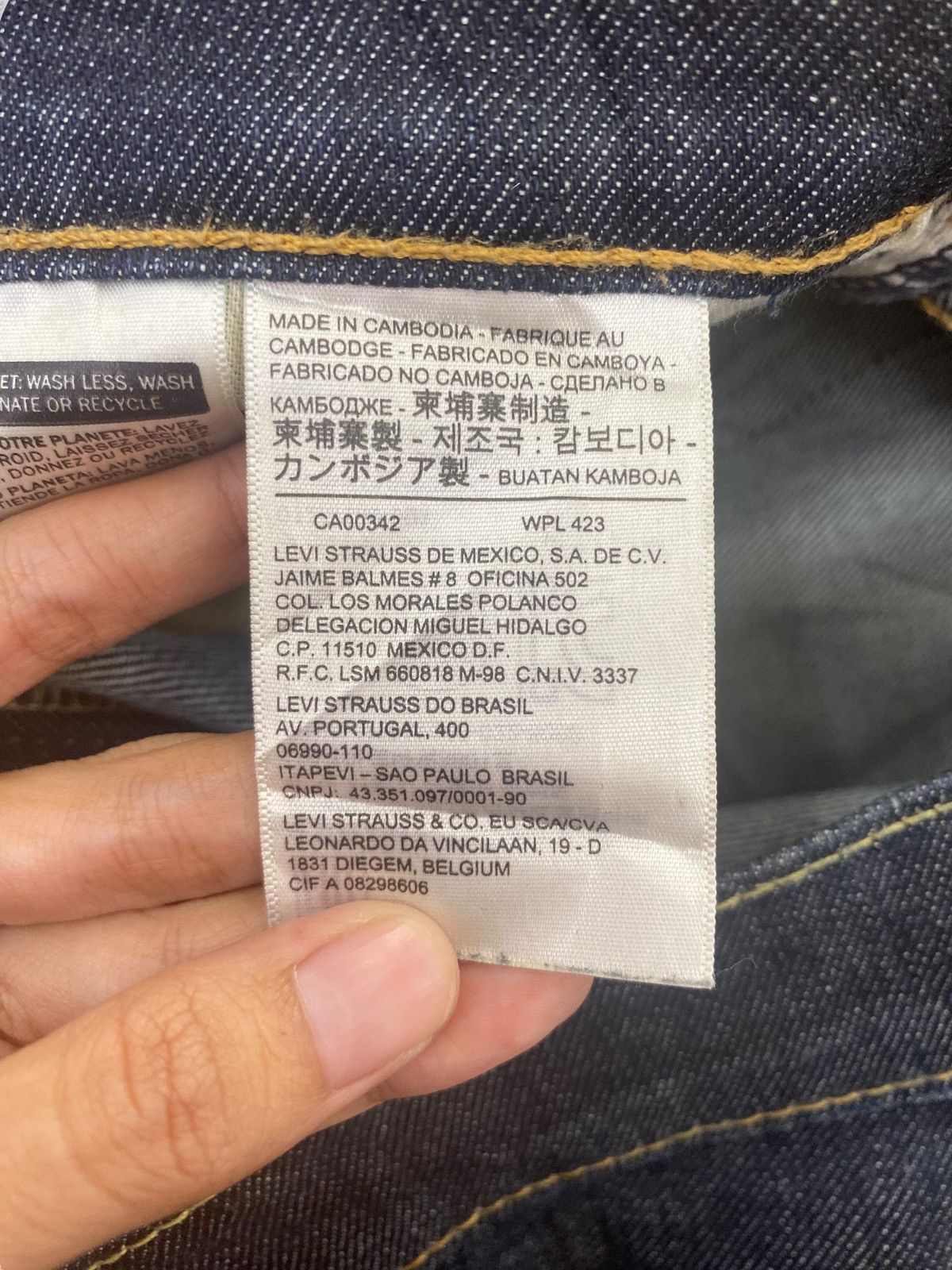 Levi's Levi’s 505 Dark Blue Wash Style Loose Jeans Size US 33 - 10 Thumbnail