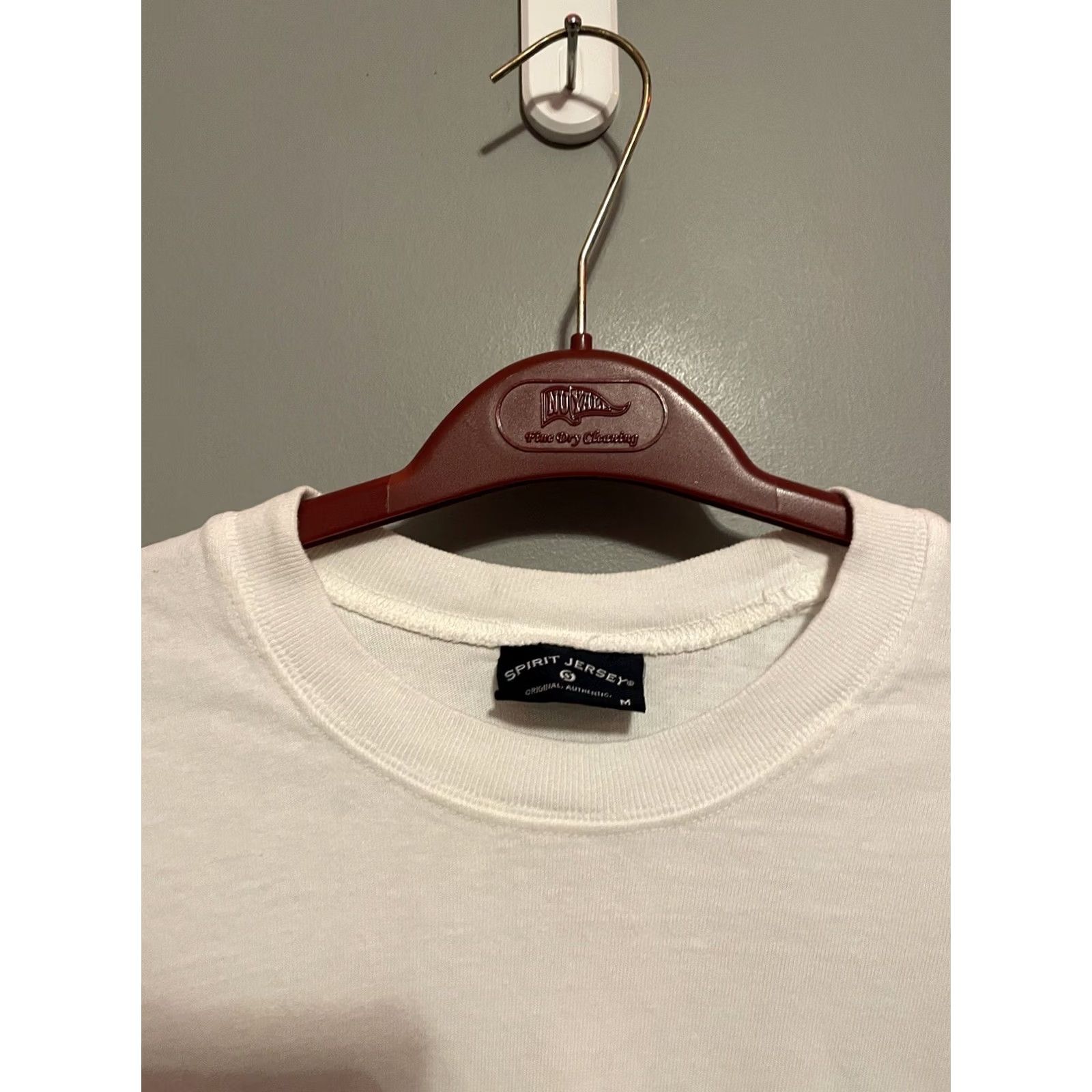ESPIRIT Spirit Jersey Mens M White Carnival Sunrise Cruise Ship Size Long Sleeve E297 Size US M / EU 48-50 / 2 - 4 Thumbnail