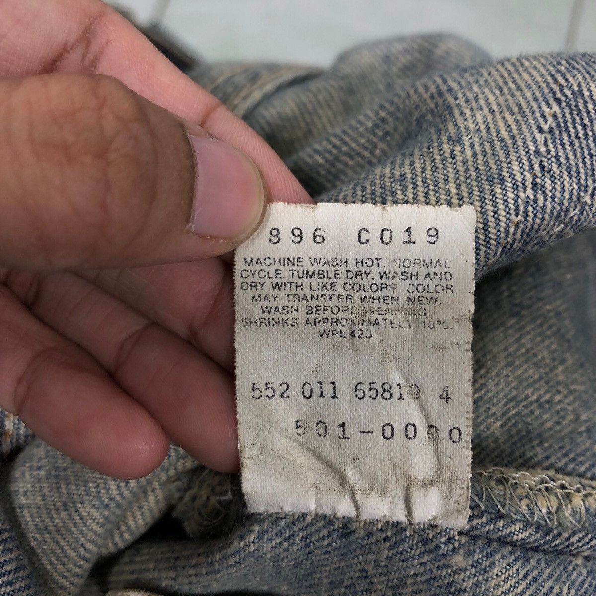 Levi's 🔥VINTAGE LEVI’S 552 BUTTON USA DISTRESSED DESIGN RUSTY Size US 30 / EU 46 - 22 Thumbnail