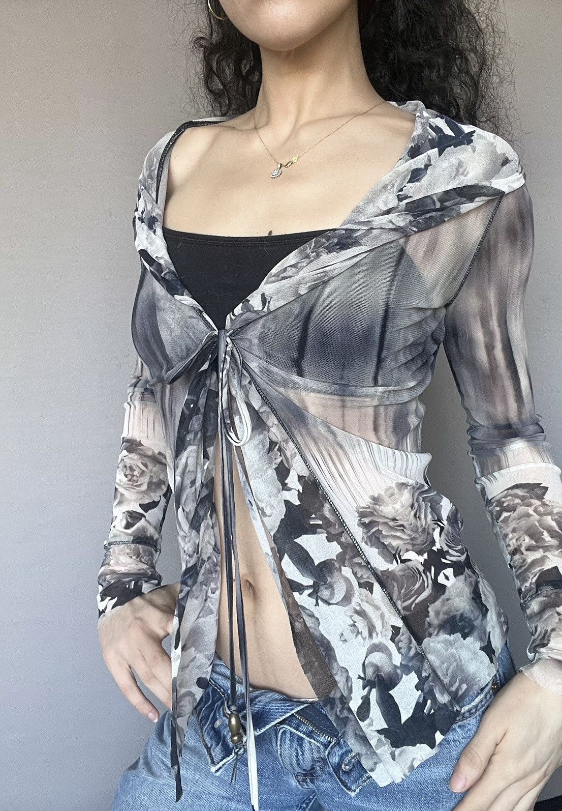 Jean Paul Gaultier Jean Paul Gaultier Soleil Sheer Size S / US 4 / IT 40 - 1 Thumbnail